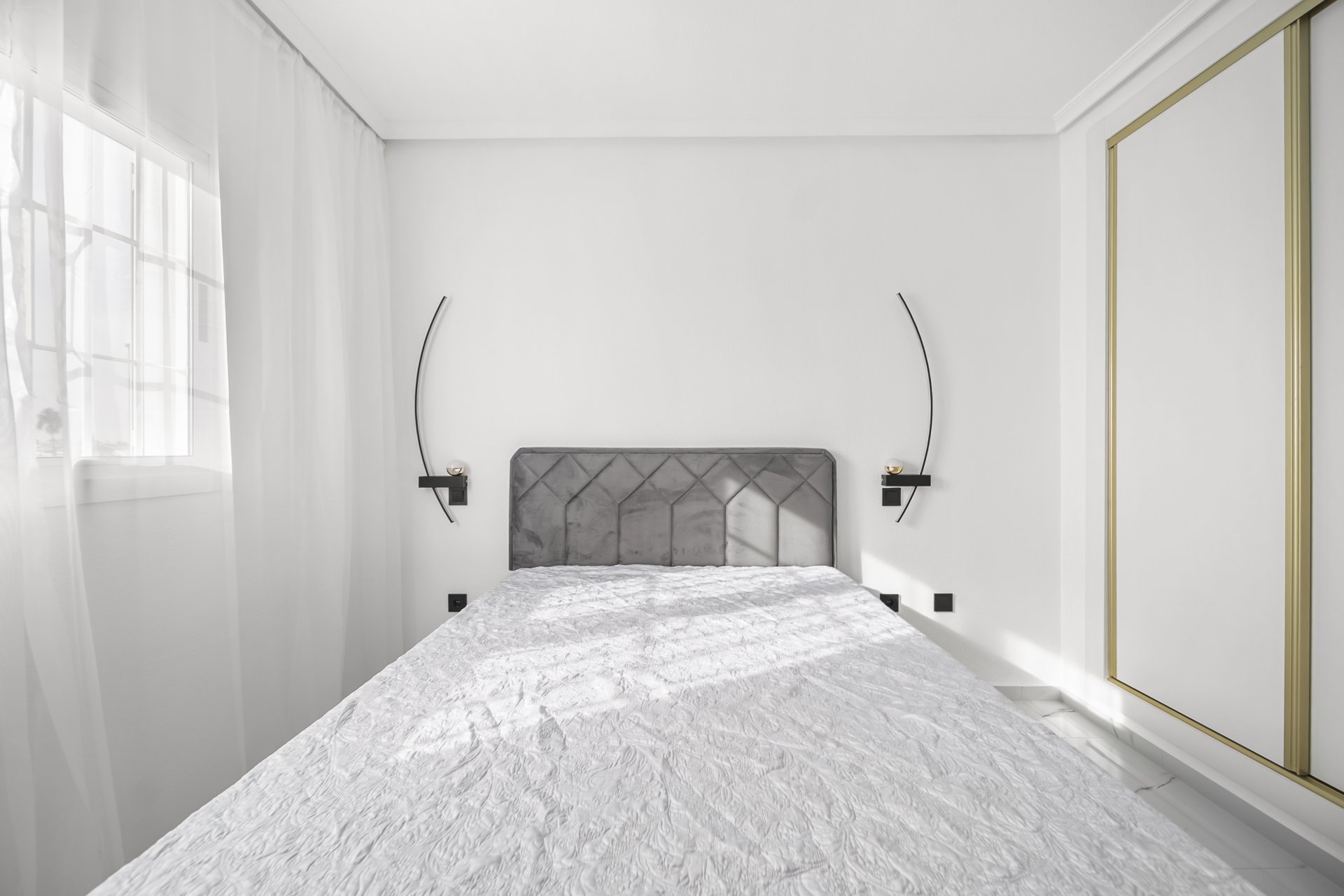 Resale - Apartment / Flat * - Orihuela Costa - Playa Flamenca *