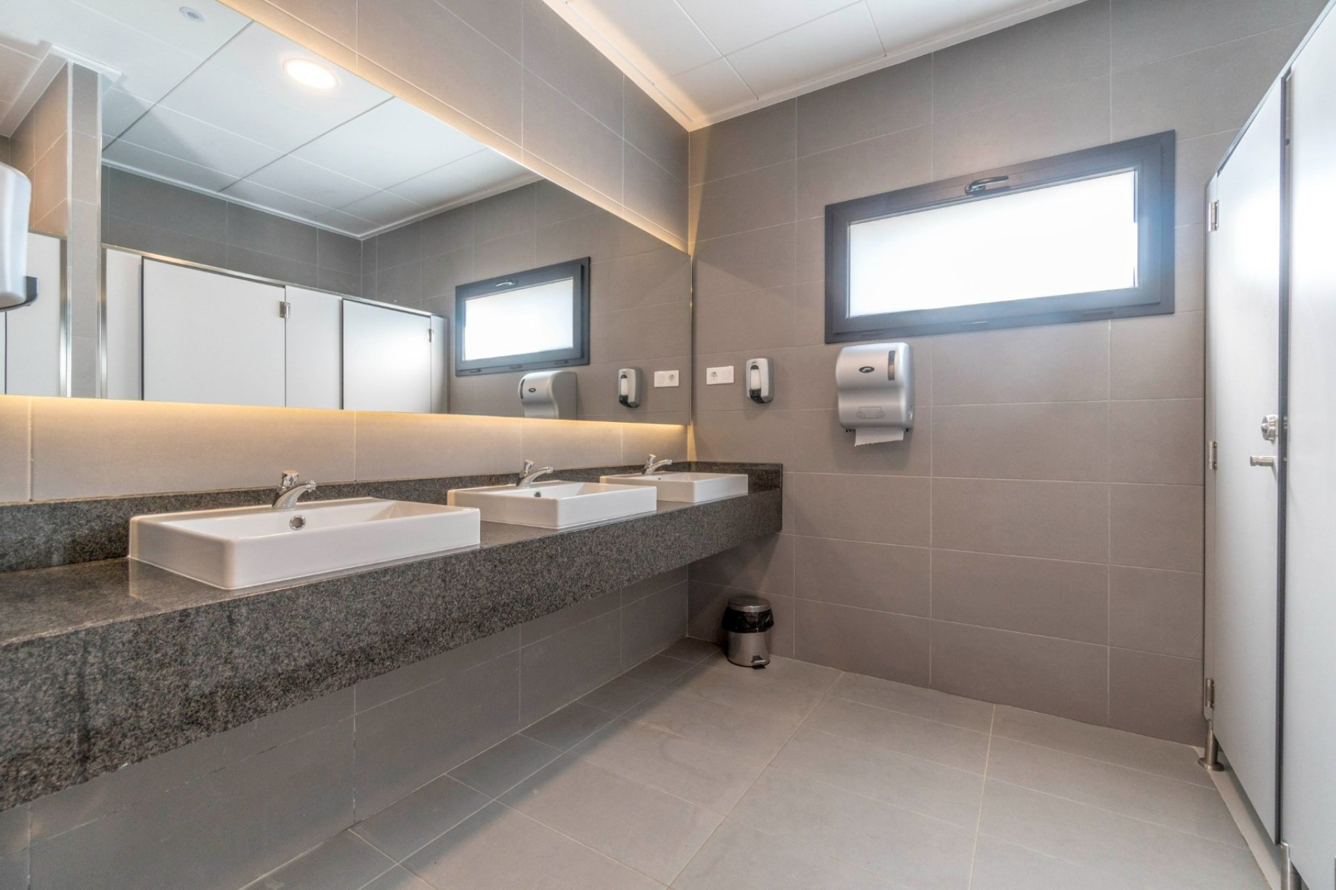 Resale - Apartment / Flat * - Orihuela Costa * - Playa Flamenca *