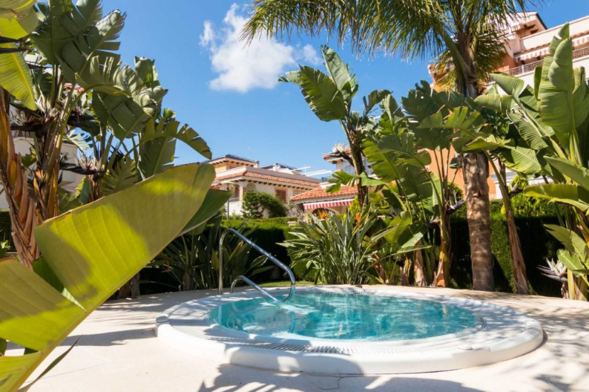 Resale - Apartment / Flat * - Orihuela Costa * - Playa Flamenca *