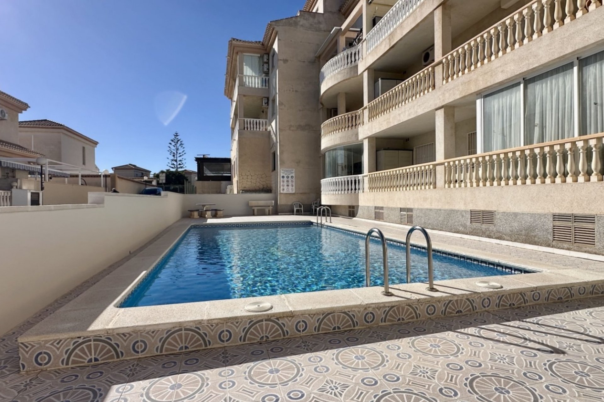 Resale - Apartment / Flat * - Orihuela Costa * - Playa Flamenca *