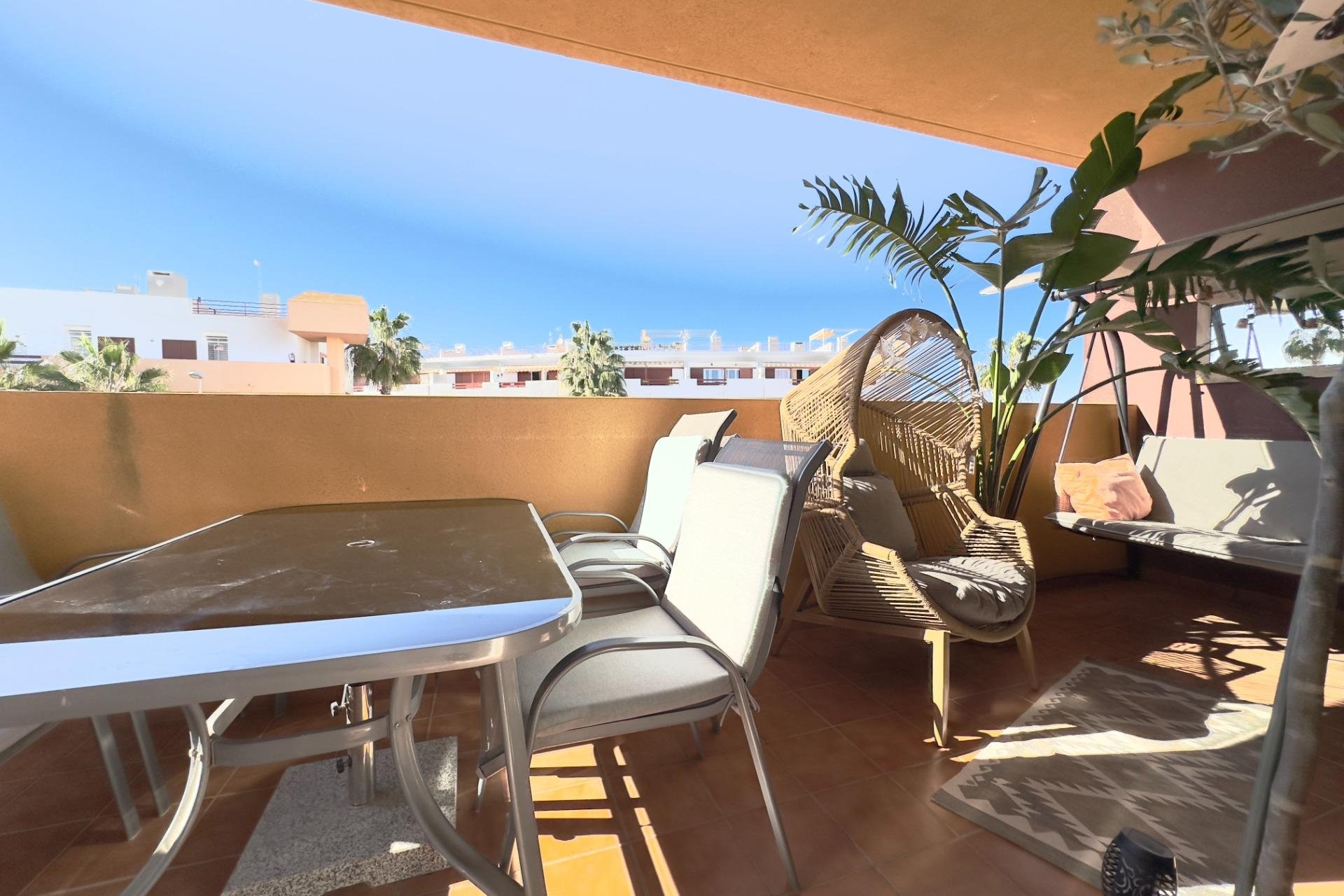 Resale - Apartment / Flat * - Orihuela Costa * - Playa Flamenca *