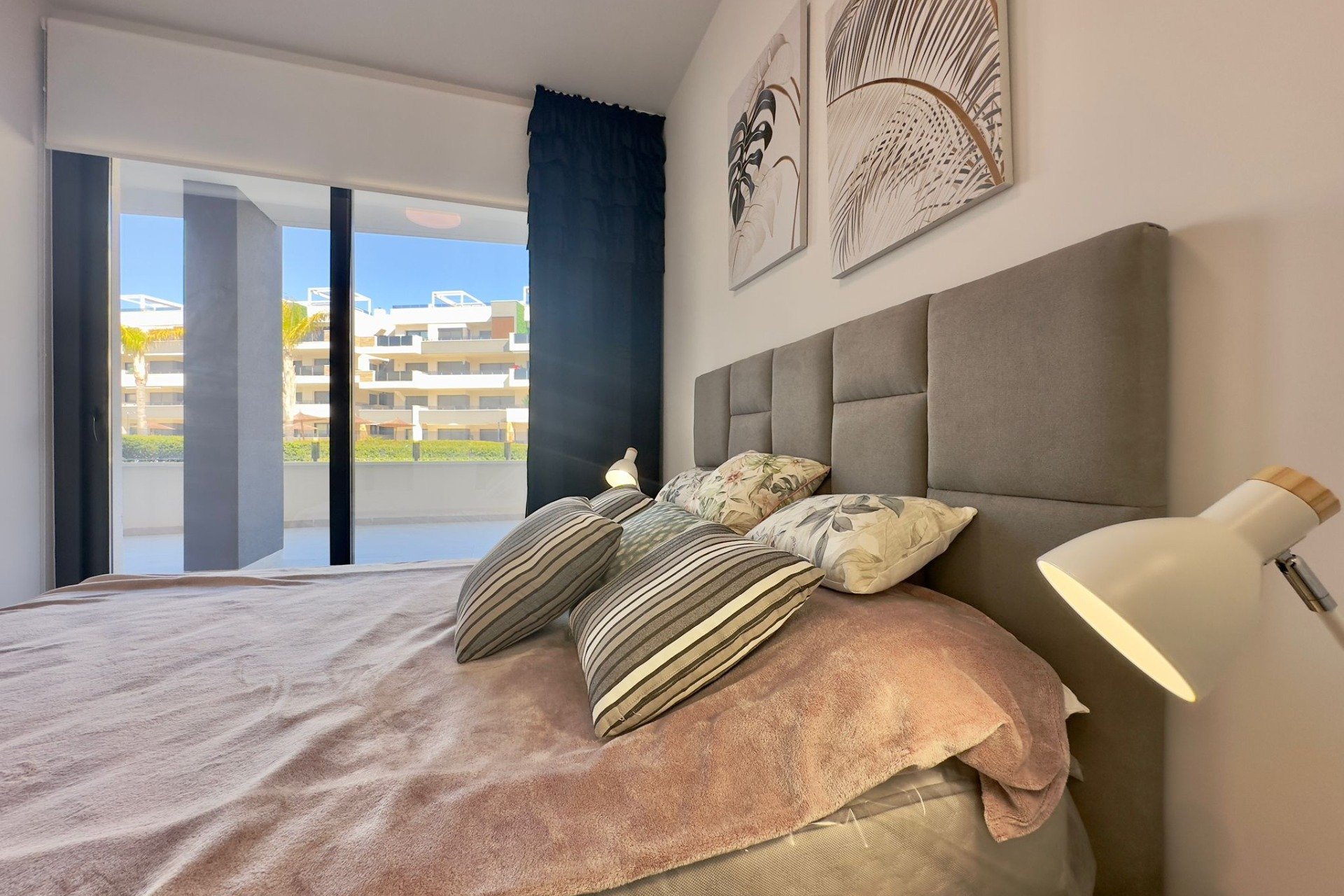 Resale - Apartment / Flat * - Orihuela Costa * - Playa Flamenca *