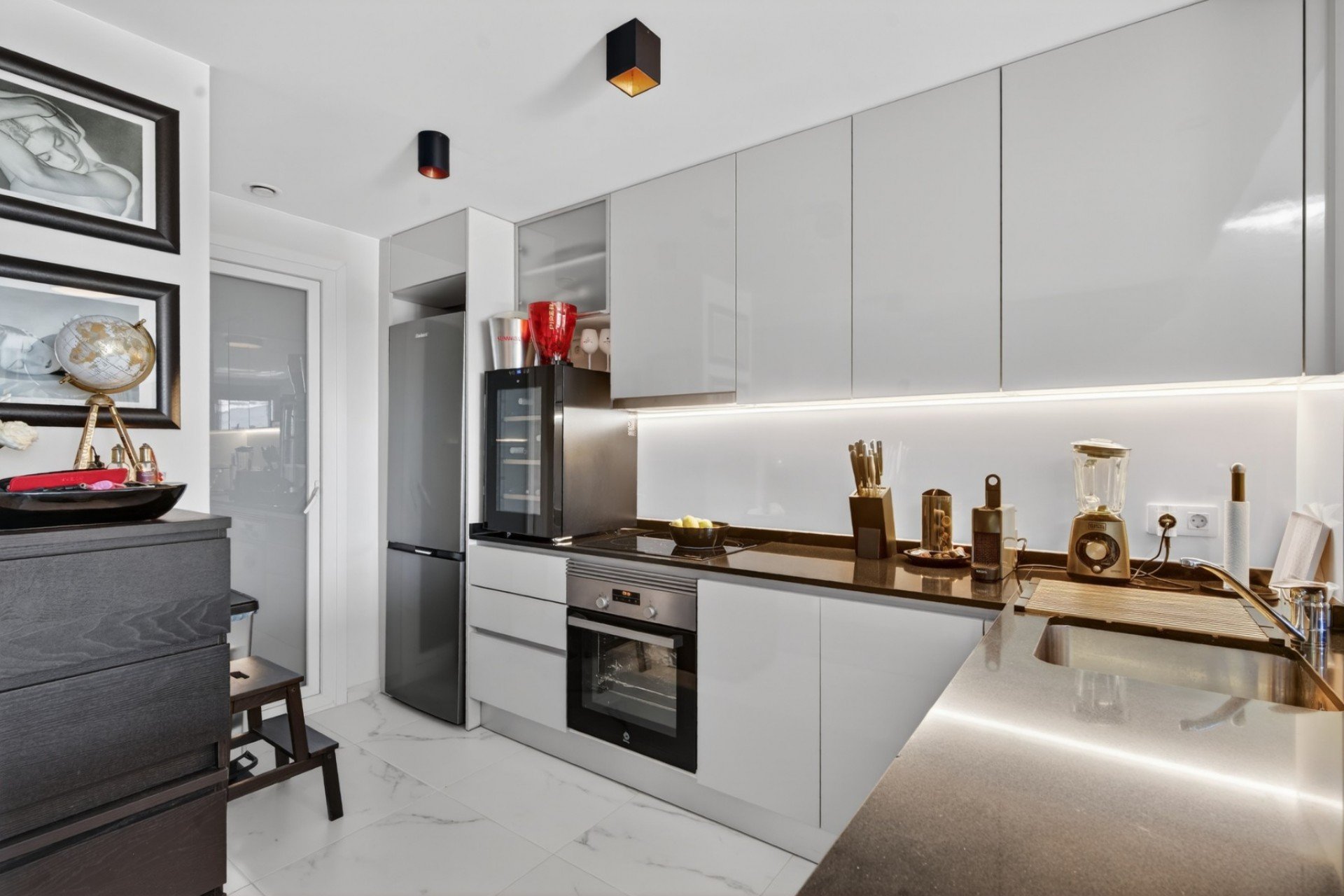 Resale - Apartment / Flat * - Orihuela Costa * - Playa Flamenca *