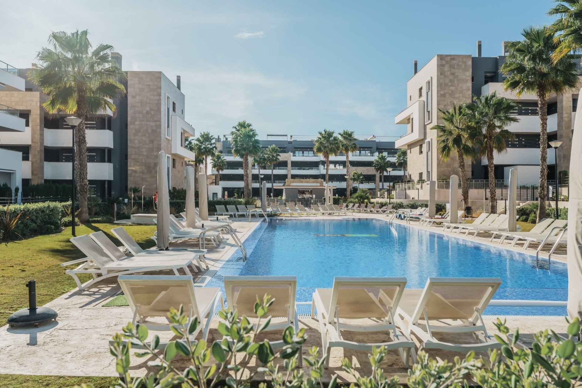 Resale - Apartment / Flat * - Orihuela Costa * - Playa Flamenca *