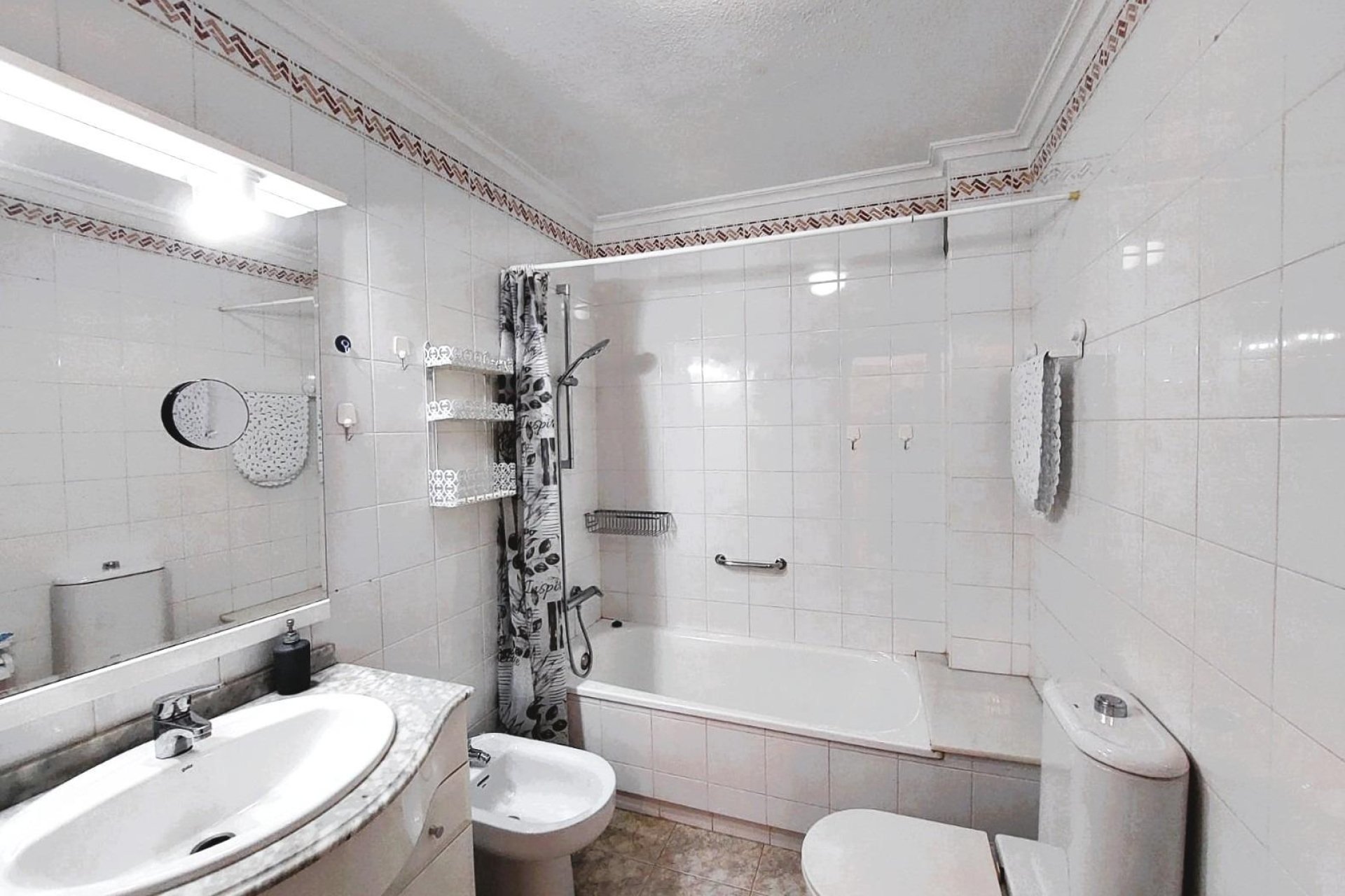 Resale - Apartment / Flat * - Orihuela Costa * - Playa Flamenca *