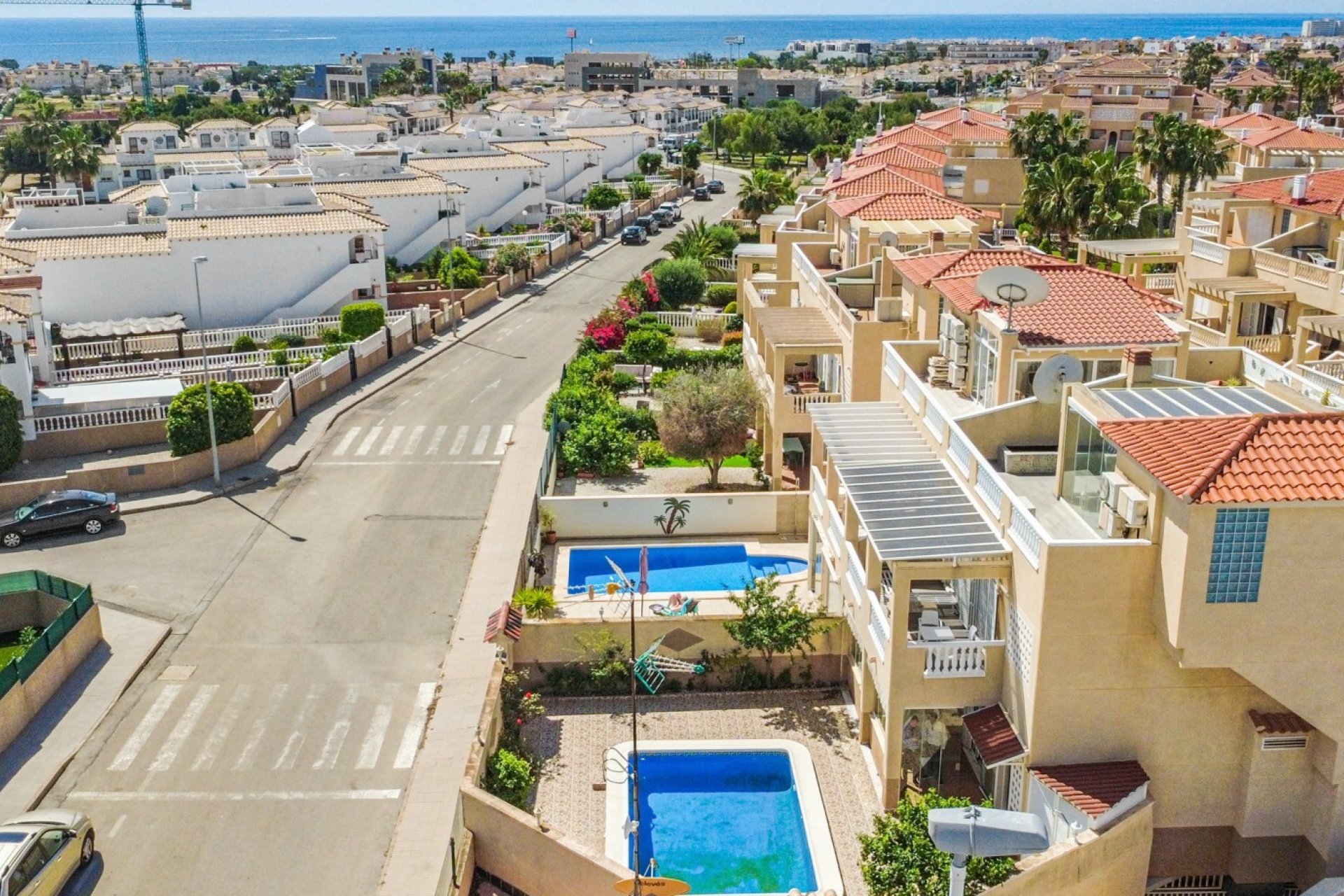 Resale - Apartment / Flat * - Orihuela Costa * - Playa Flamenca *