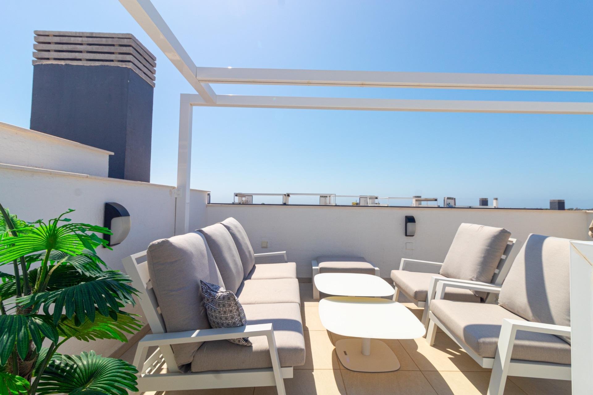 Resale - Apartment / Flat * - Orihuela Costa * - Playa Flamenca *