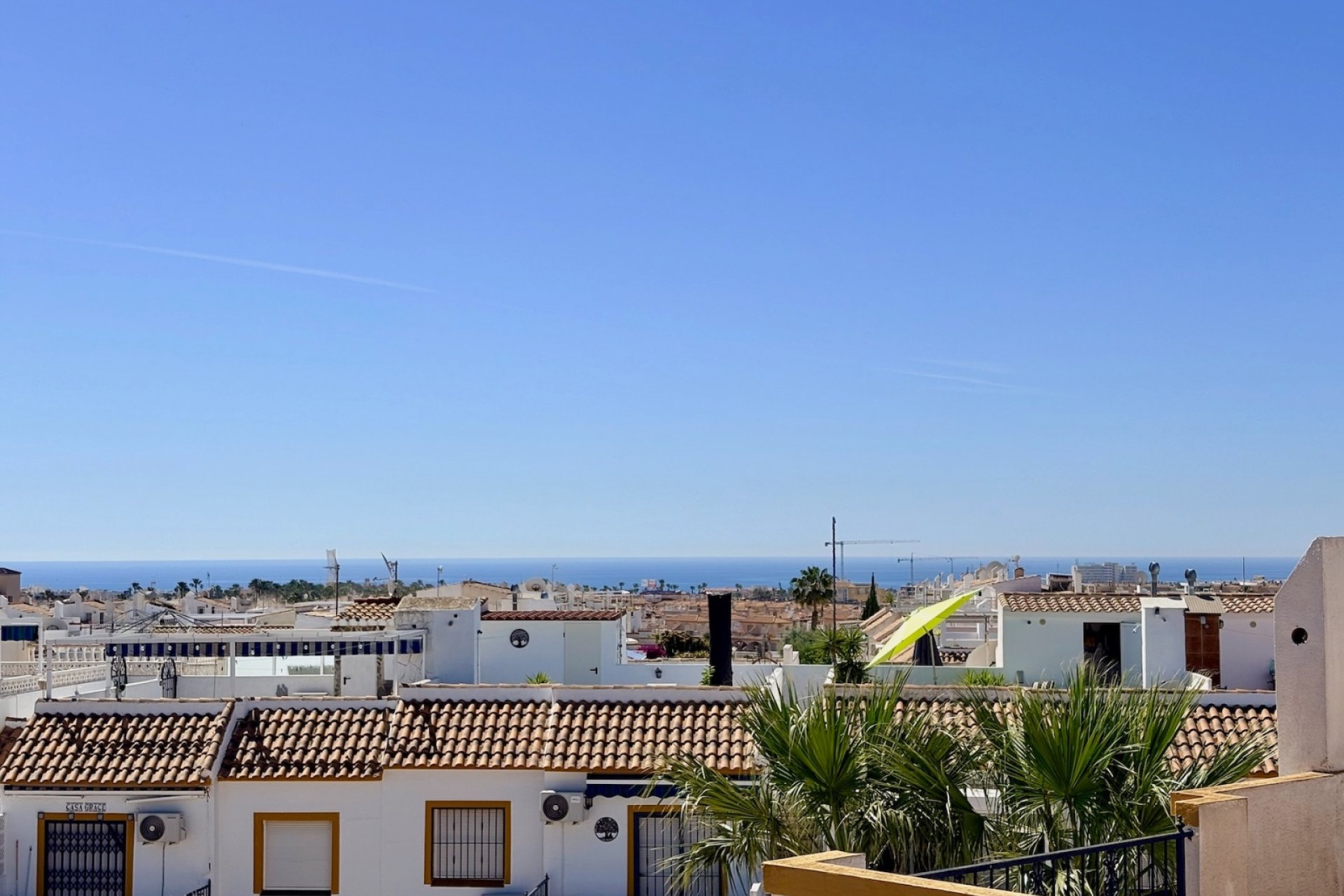 Resale - Apartment / Flat * - Orihuela Costa * - Playa Flamenca *