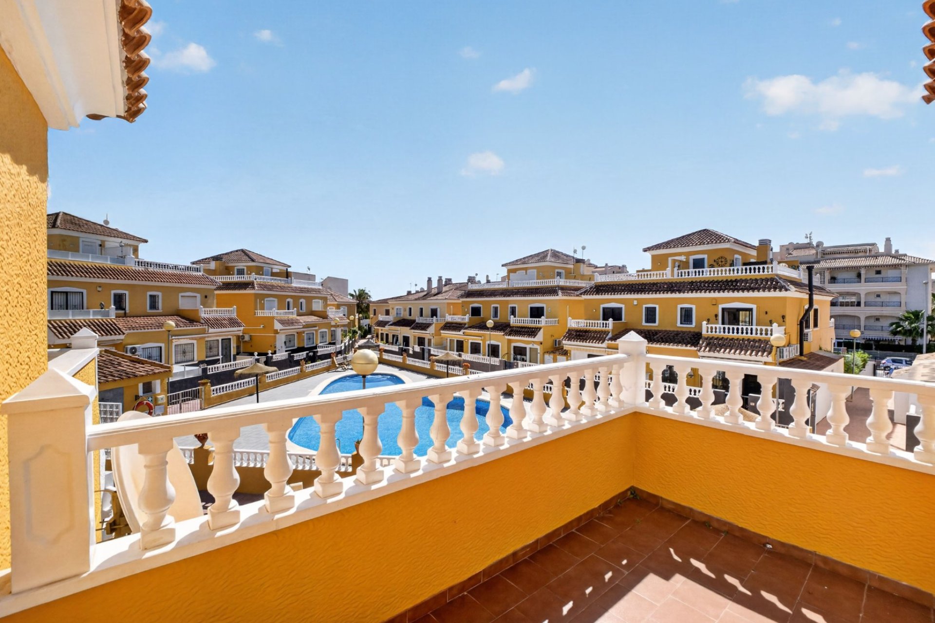 Resale - Apartment / Flat * - Orihuela Costa * - Playa Flamenca *