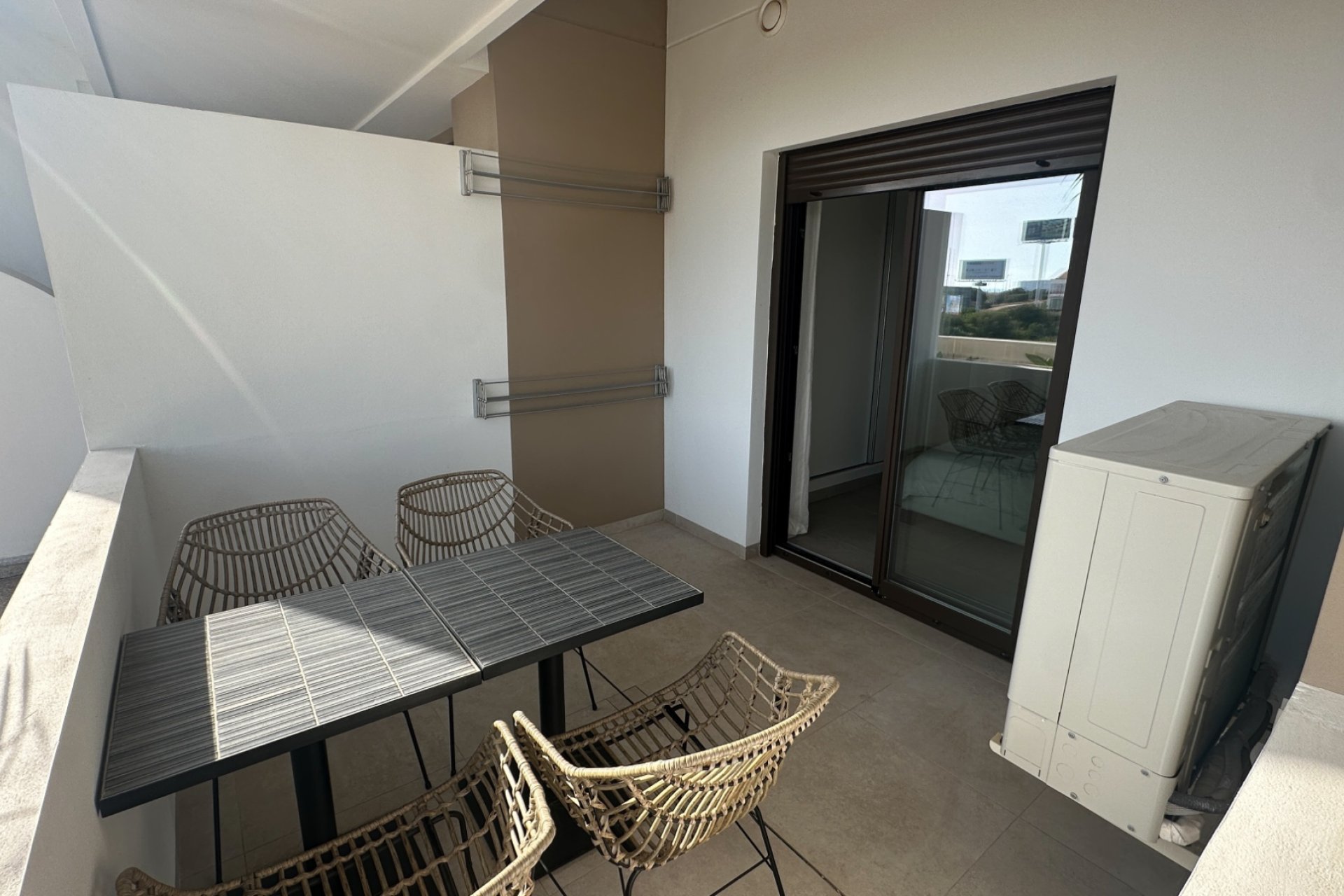 Resale - Apartment / Flat * - Orihuela Costa * - Playa Flamenca *