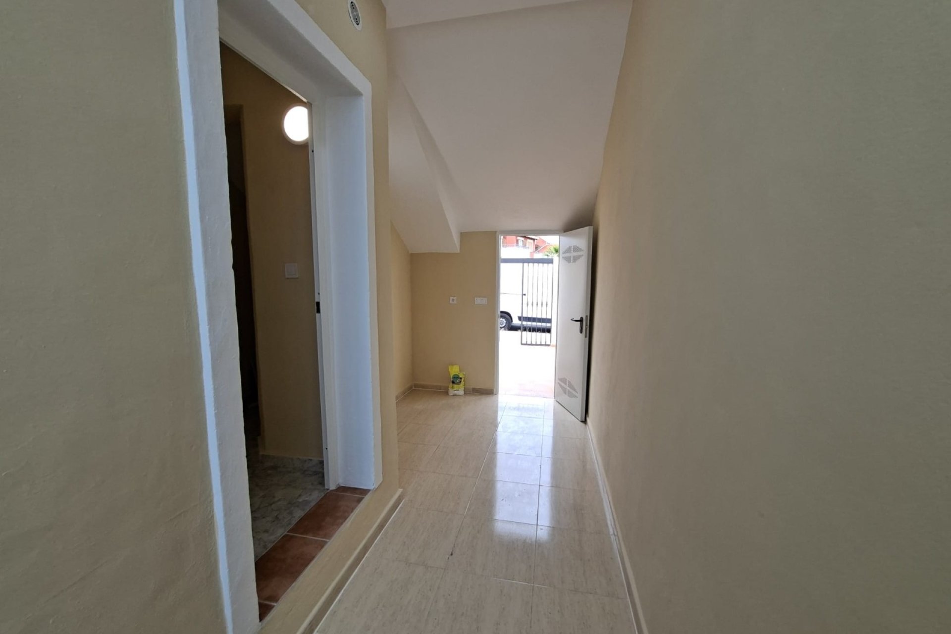 Resale - Apartment / Flat * - Orihuela Costa * - Playa Flamenca *