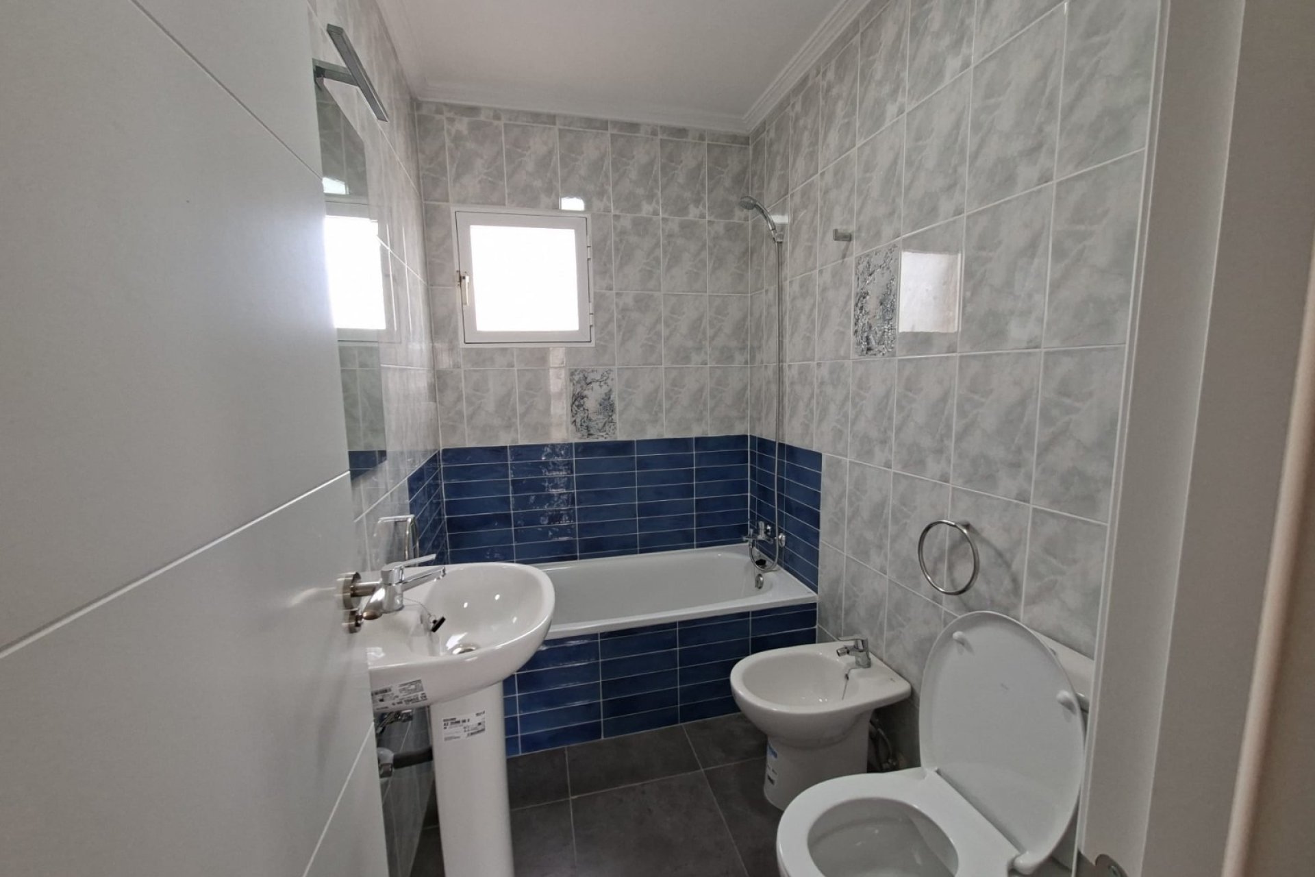 Resale - Apartment / Flat * - Orihuela Costa * - Playa Flamenca *