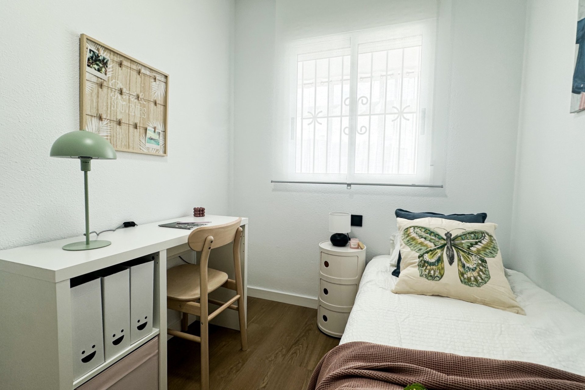 Resale - Apartment / Flat * - Orihuela Costa * - Playa Flamenca *