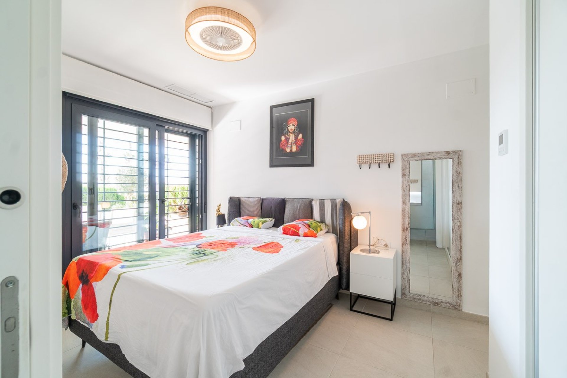 Resale - Apartment / Flat * - Orihuela Costa * - Playa Flamenca *