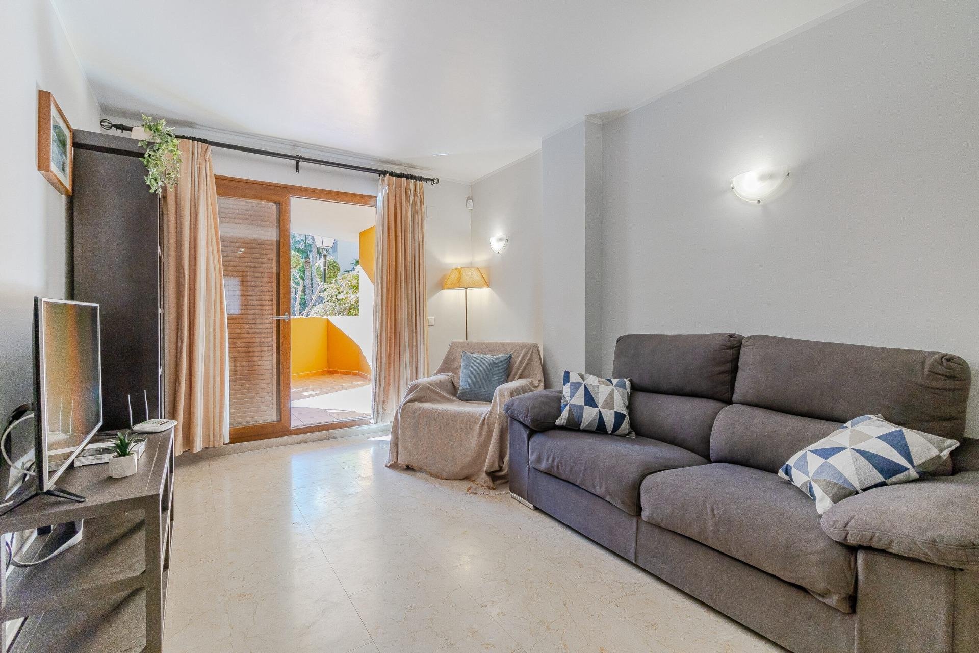 Resale - Apartment / flat - Orihuela Costa - Punta Prima