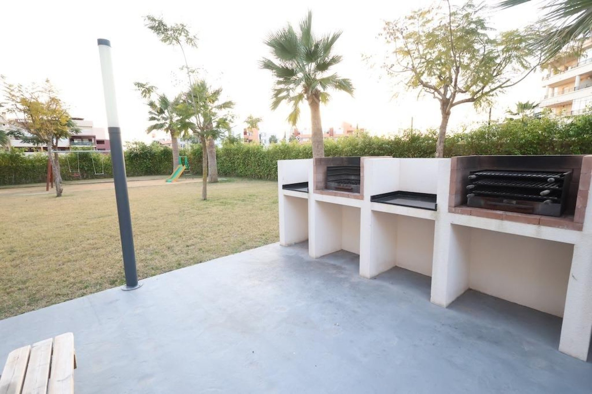 Resale - Apartment / Flat * - Orihuela Costa * - Punta Prima *