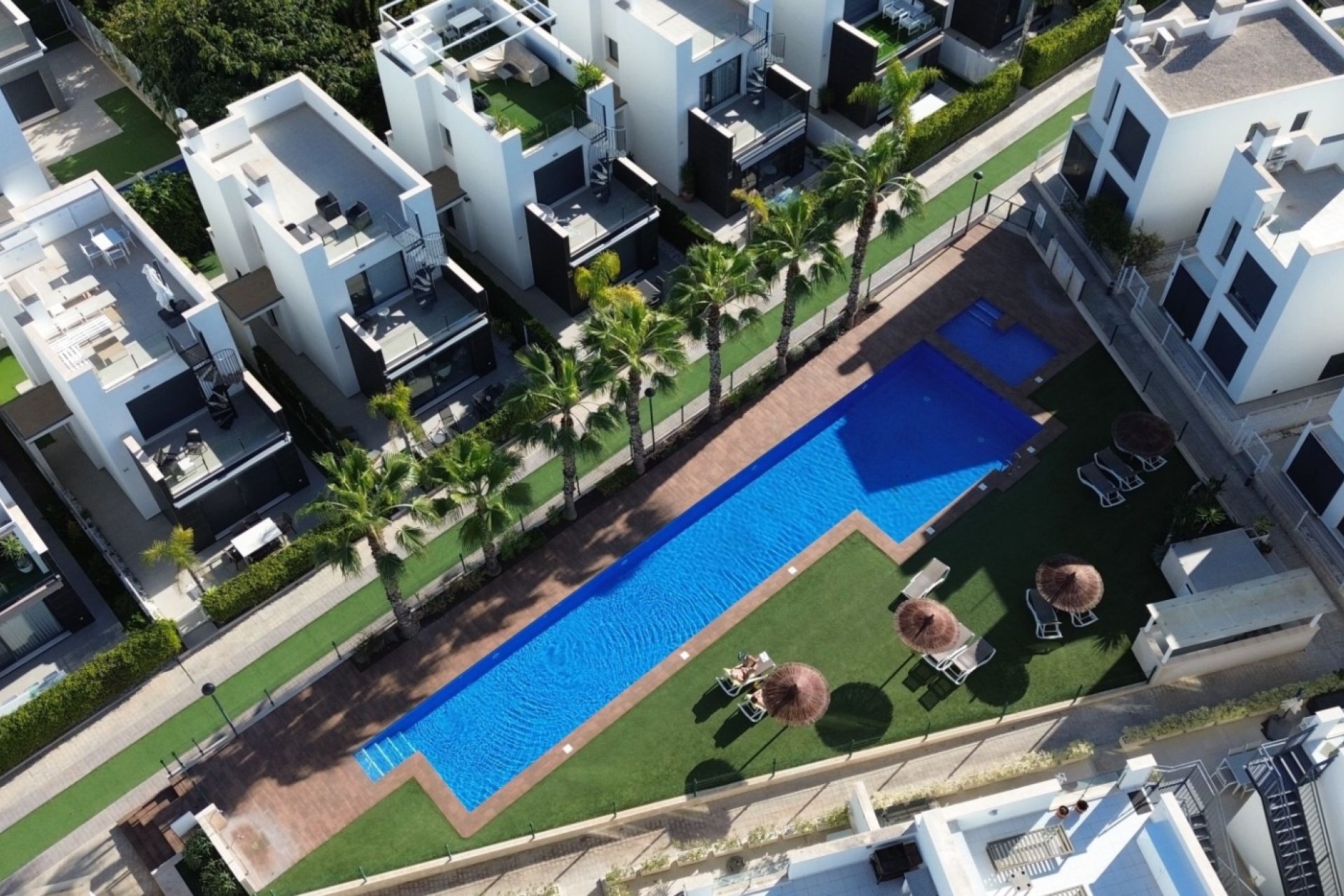 Resale - Apartment / Flat * - Orihuela Costa * - Punta Prima