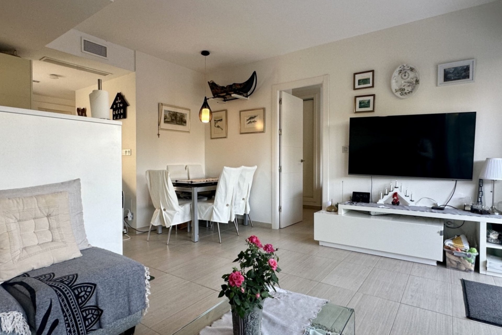 Resale - Apartment / Flat * - Orihuela Costa * - Punta Prima