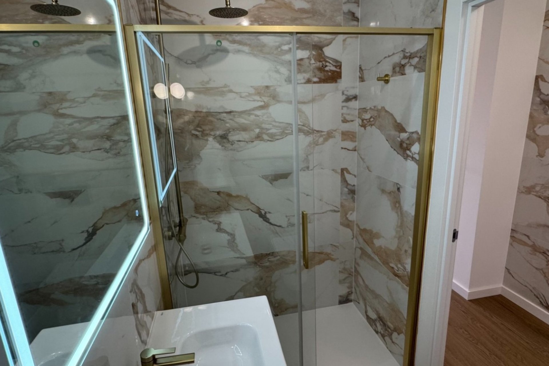 Resale - Apartment / Flat * - Orihuela Costa * - Punta Prima