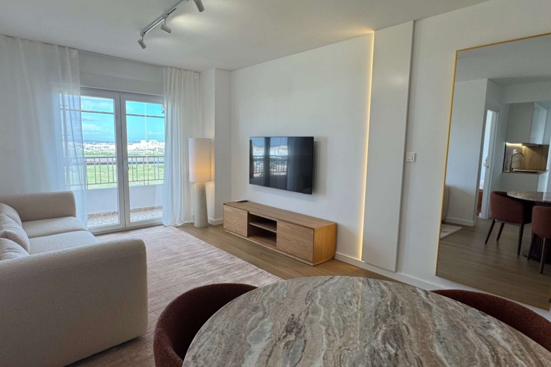 Resale - Apartment / Flat * - Orihuela Costa * - Punta Prima