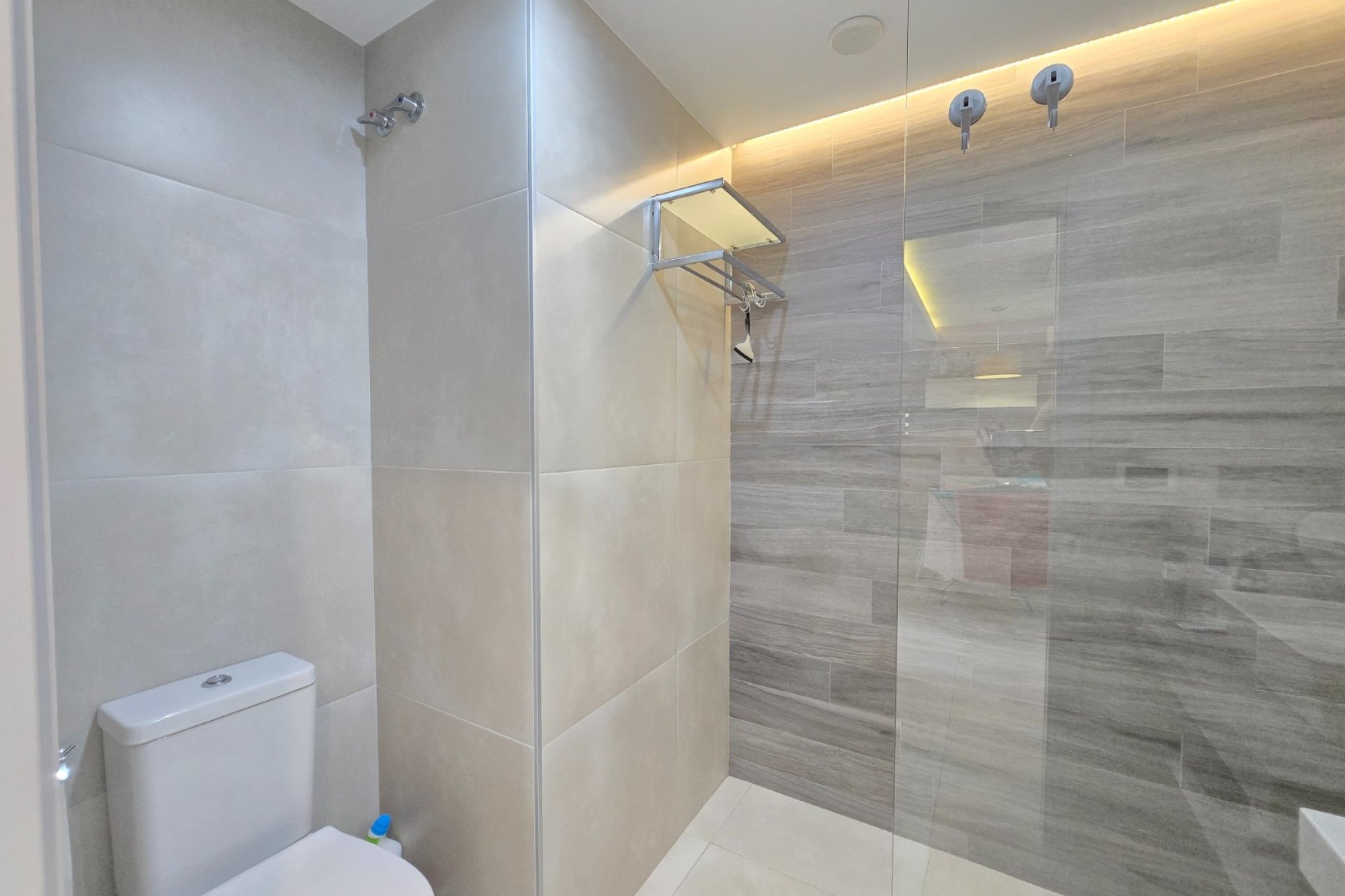 Resale - Apartment / Flat * - Orihuela Costa * - Punta Prima *