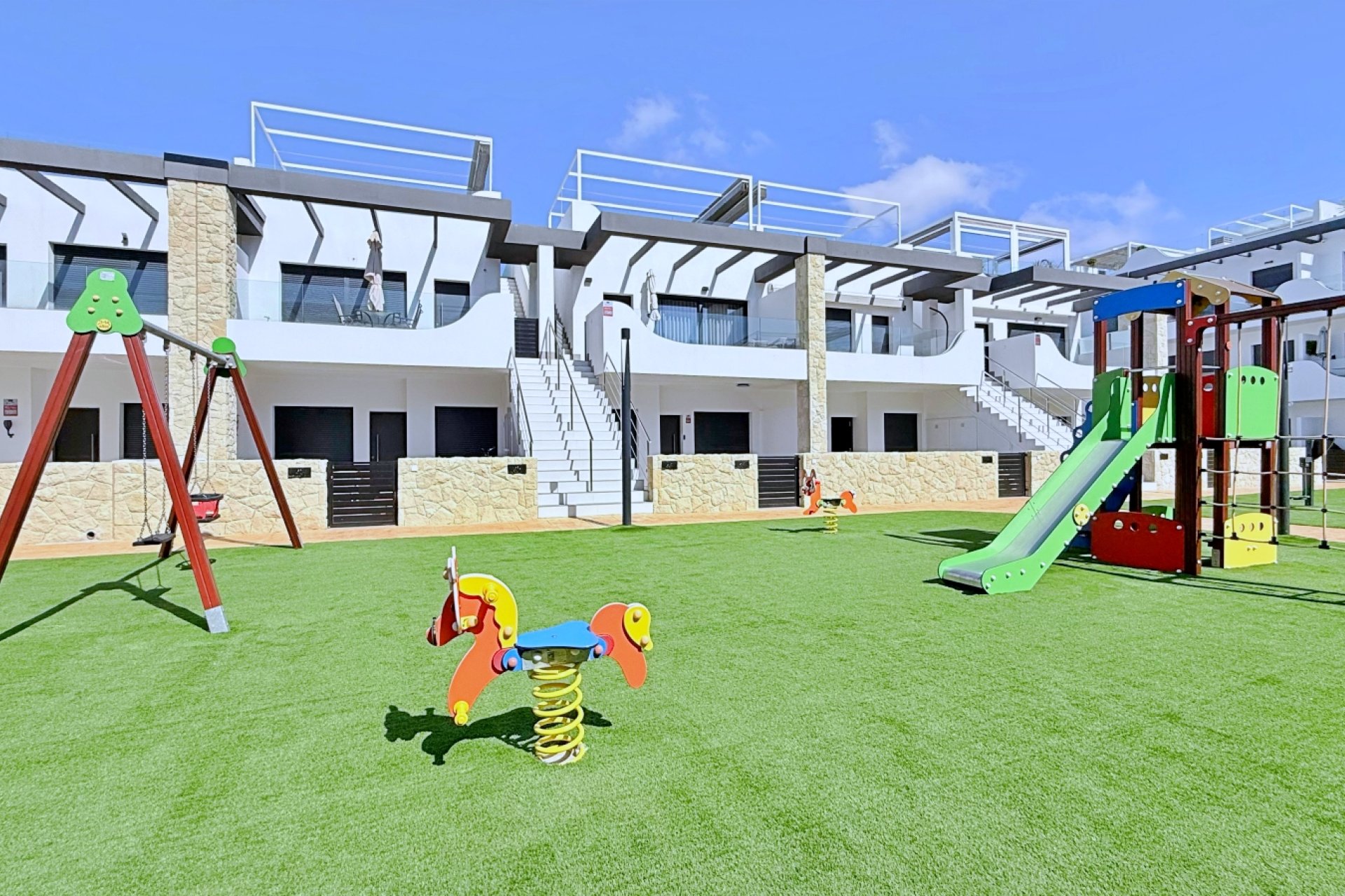Resale - Apartment / Flat * - Orihuela Costa * - Punta Prima *