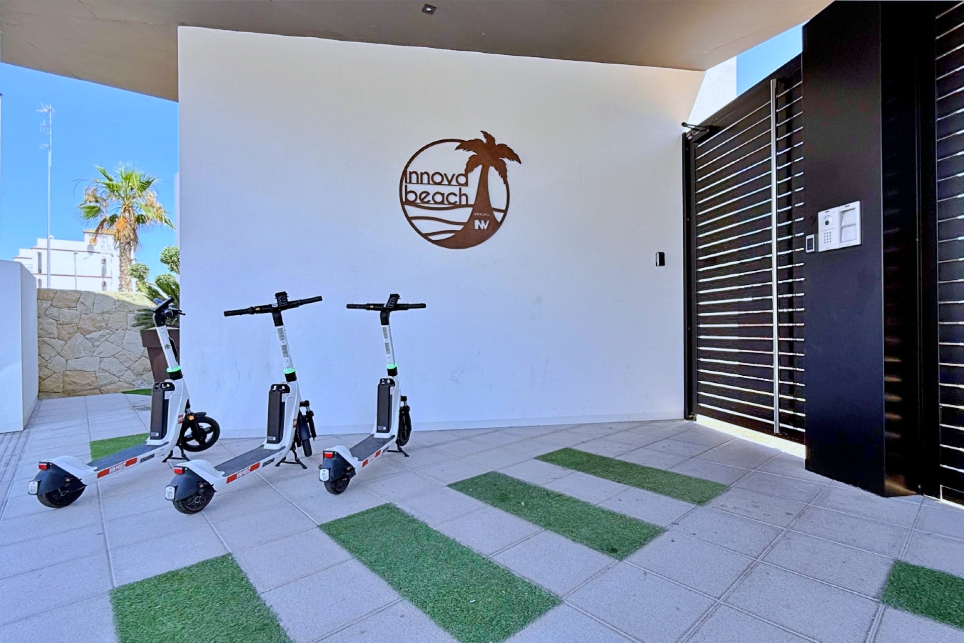 Resale - Apartment / Flat * - Orihuela Costa * - Punta Prima *