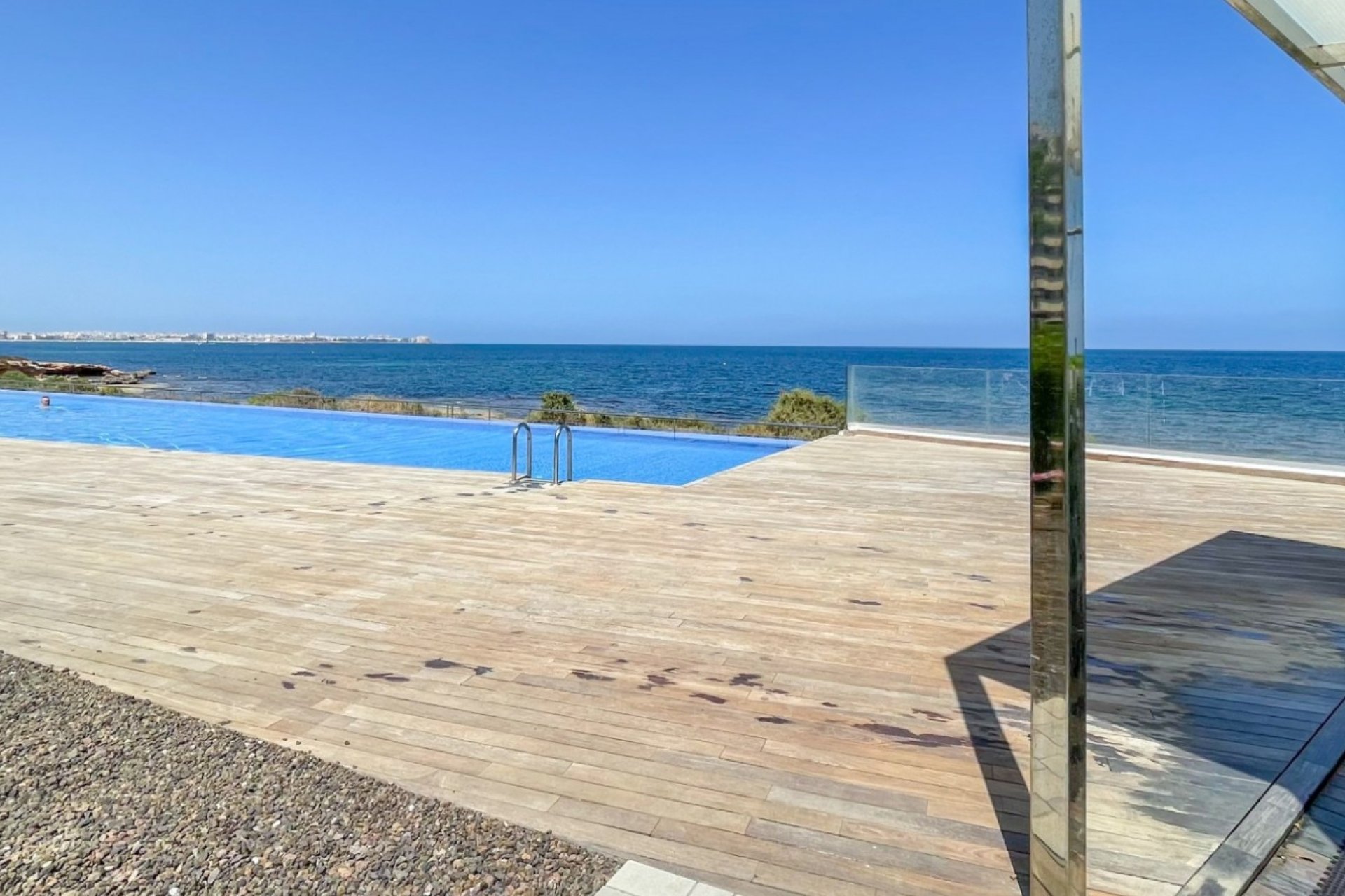 Resale - Apartment / Flat * - Orihuela Costa * - Punta Prima *
