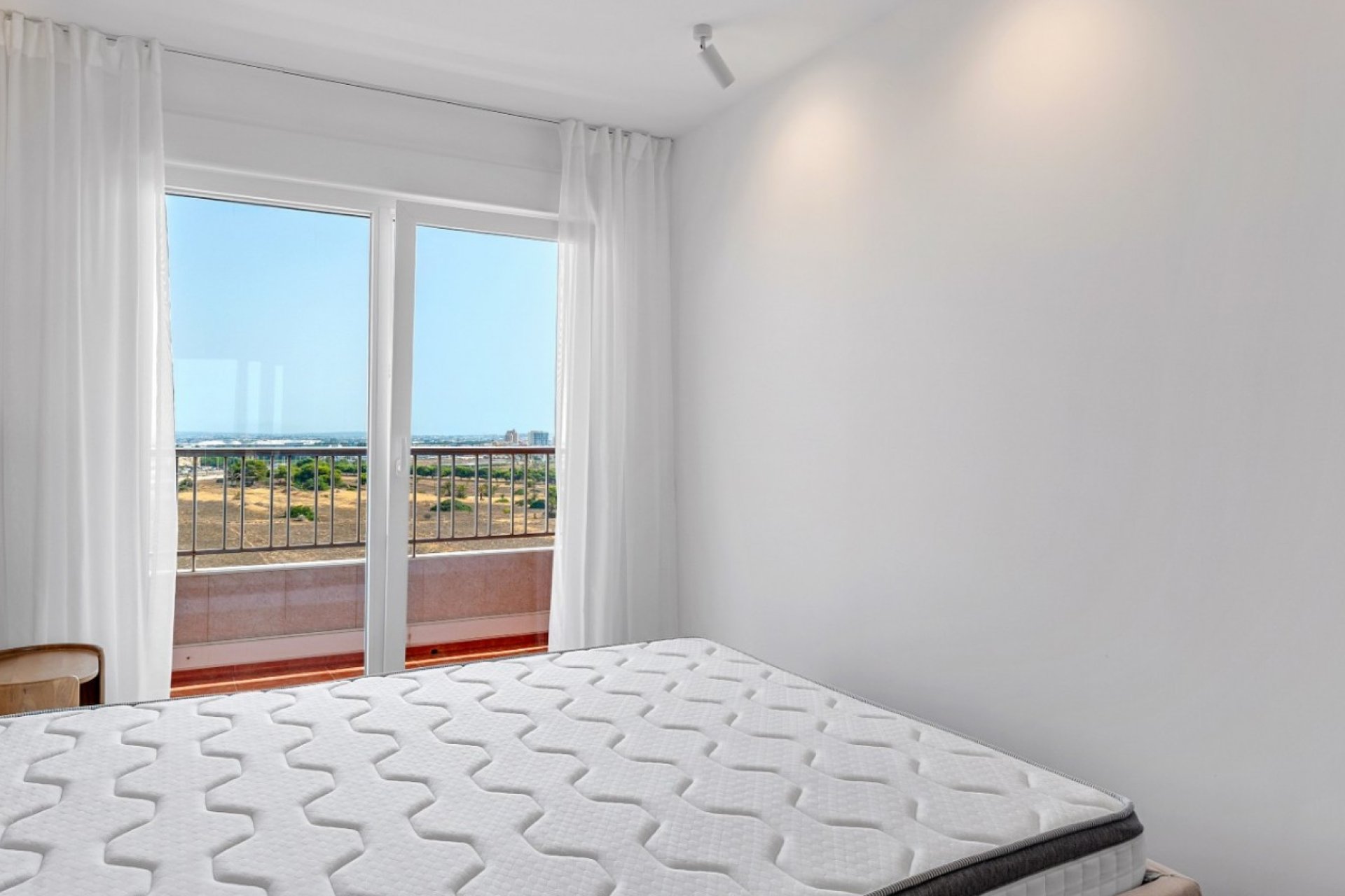 Resale - Apartment / Flat * - Orihuela Costa * - Punta Prima *