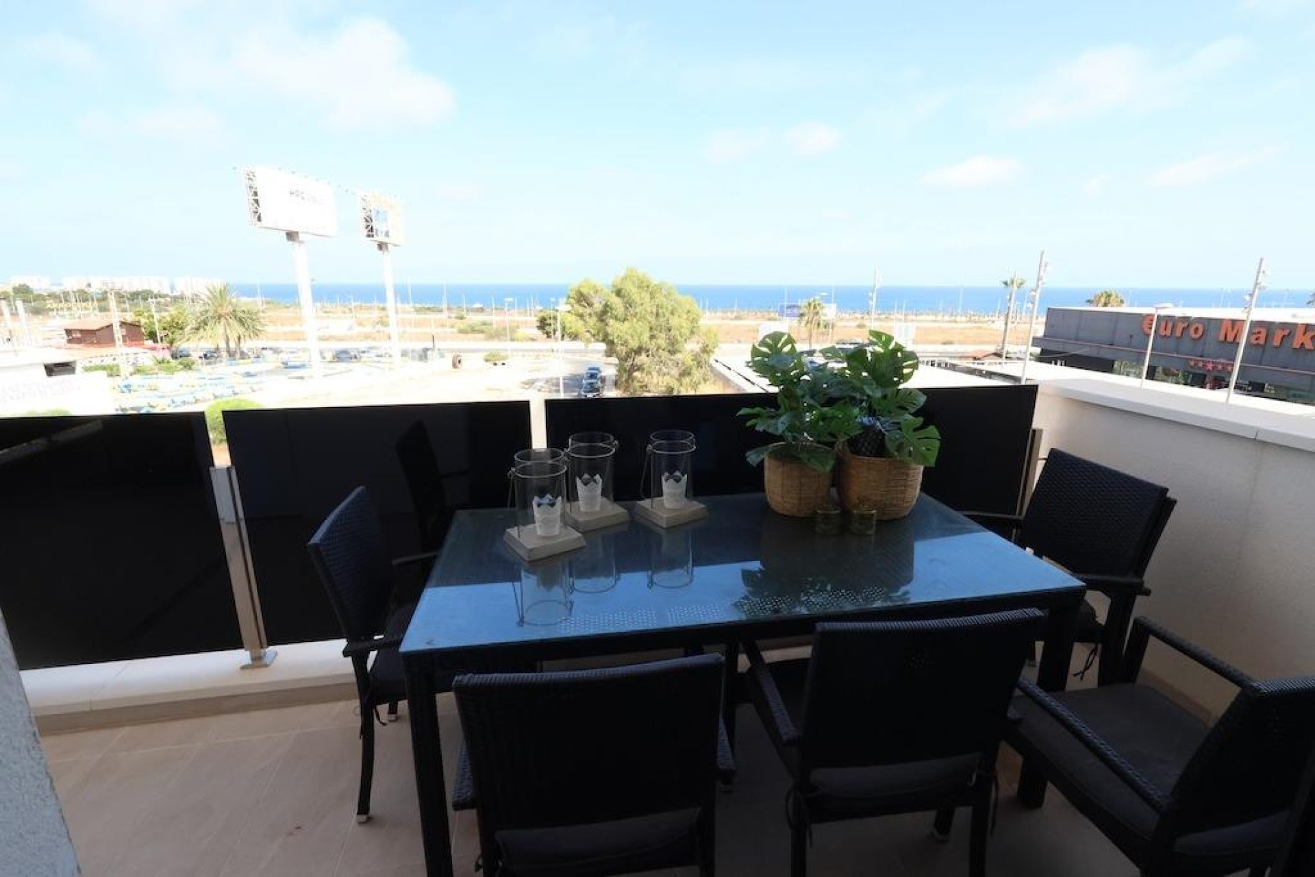 Resale - Apartment / Flat * - Orihuela Costa * - Punta Prima *