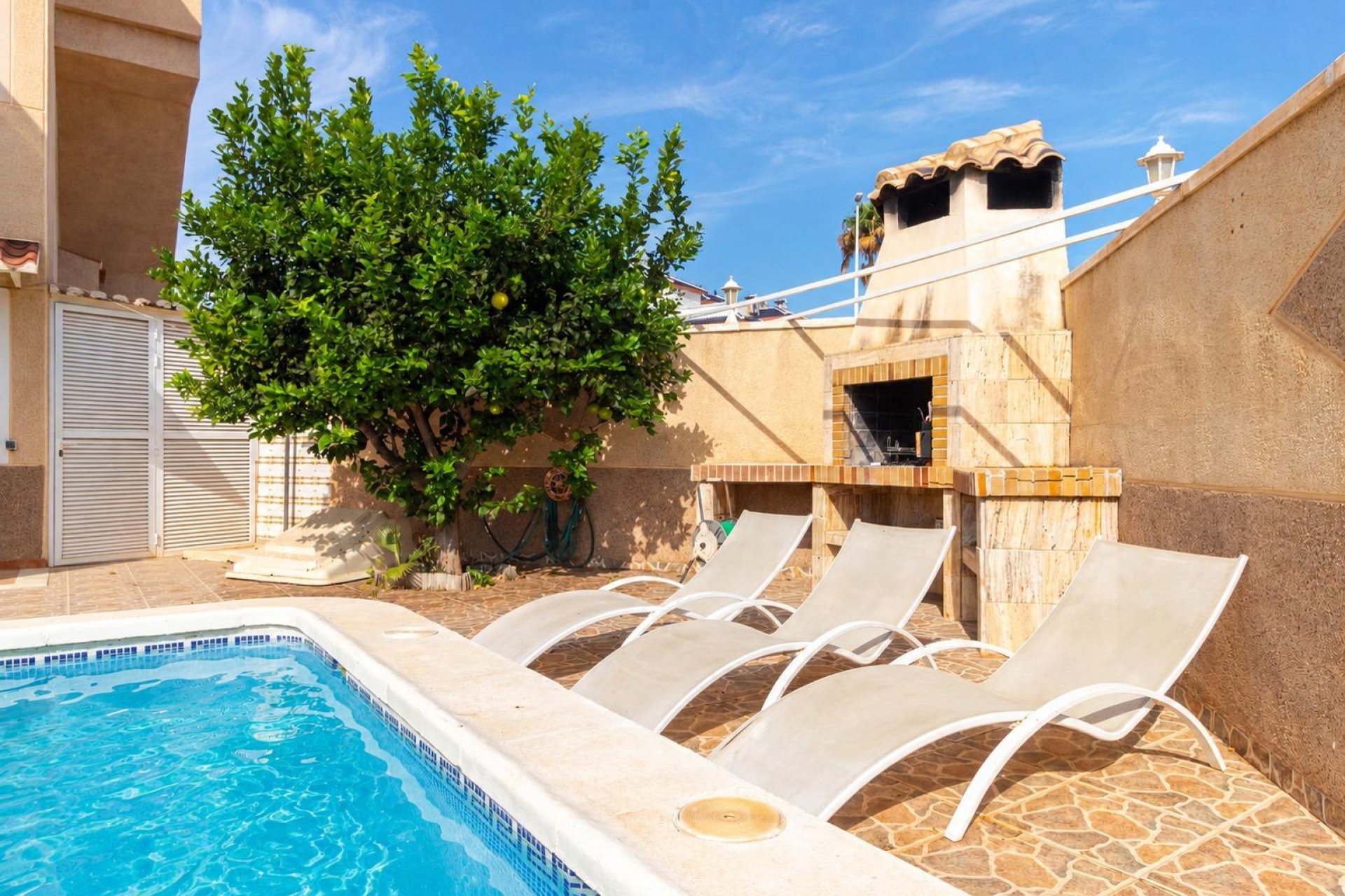 Resale - Apartment / Flat * - Orihuela Costa * - Punta Prima *