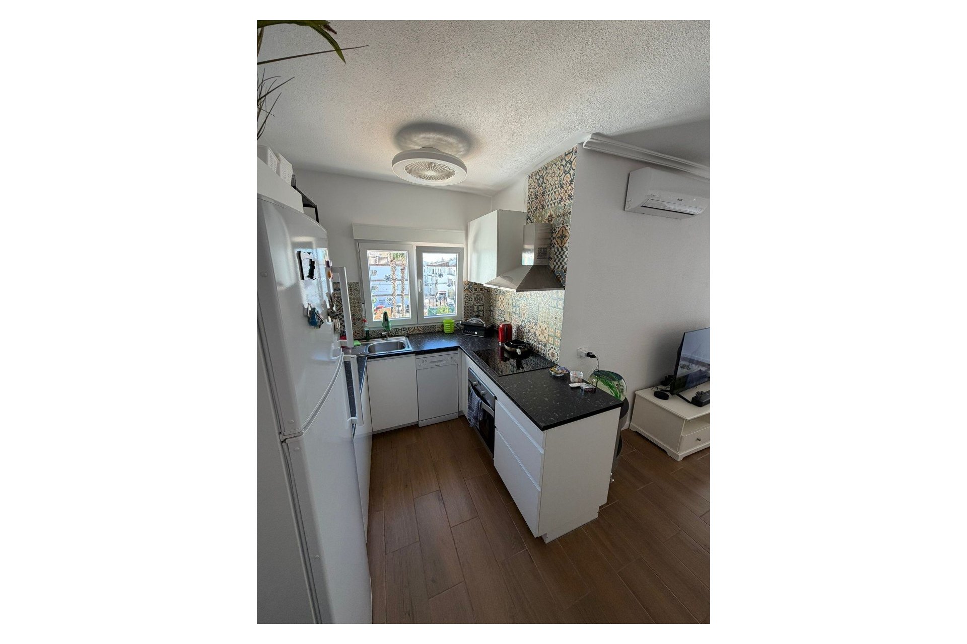 Resale - Apartment / Flat * - Orihuela Costa * - Punta Prima *
