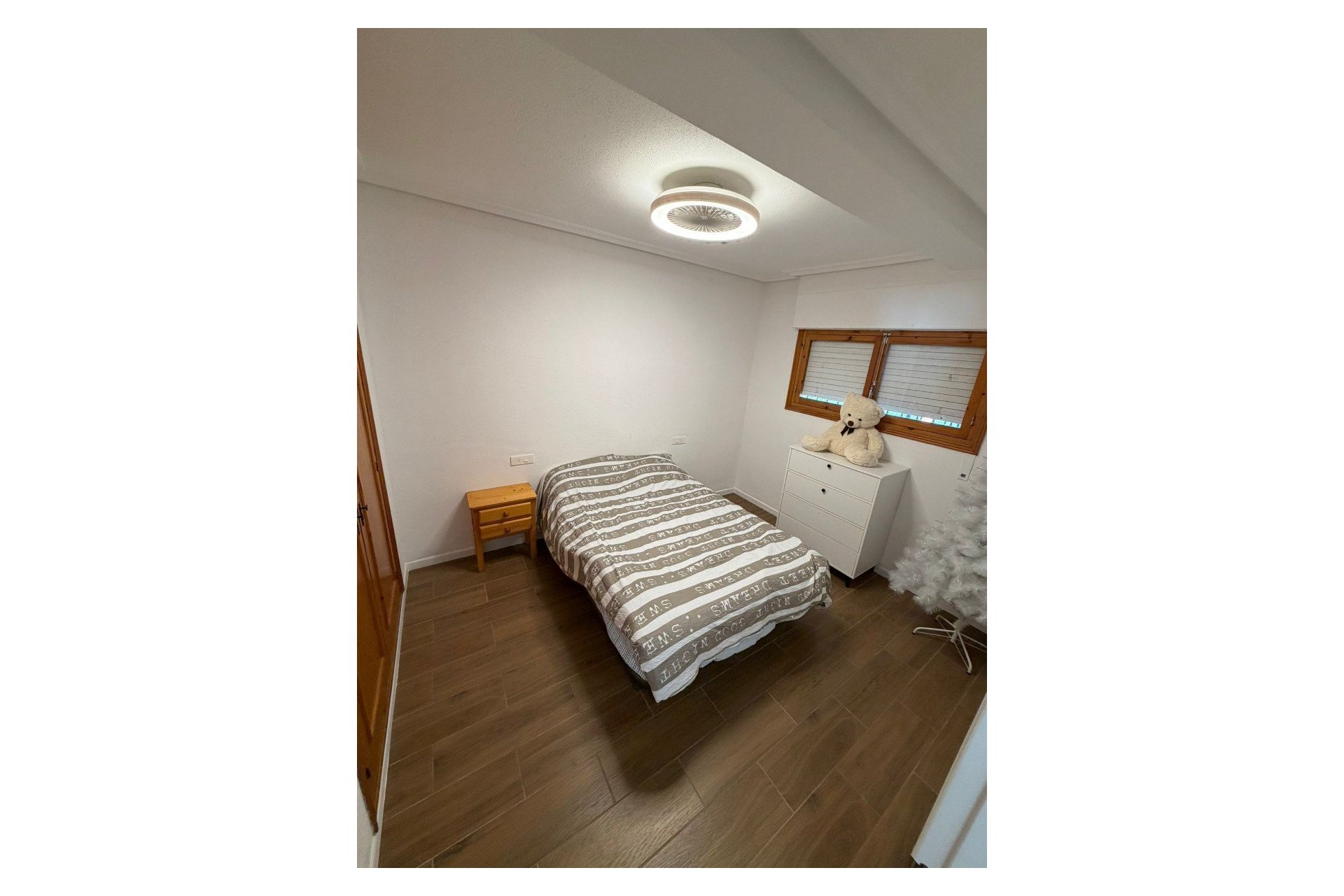 Resale - Apartment / Flat * - Orihuela Costa * - Punta Prima *