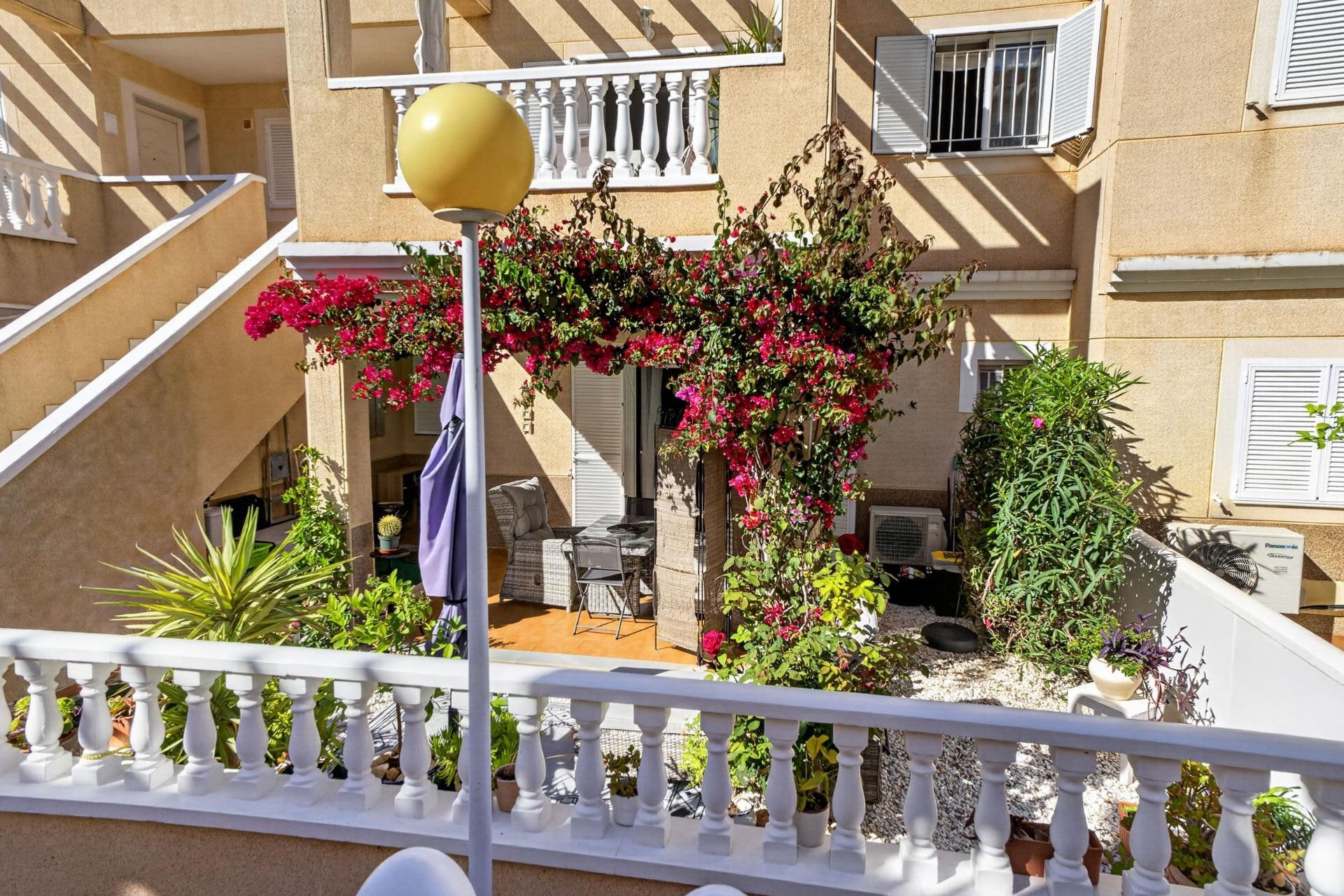 Resale - Apartment / Flat * - Orihuela Costa * - Punta Prima *