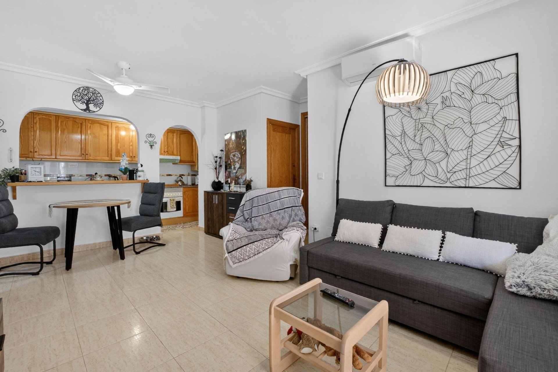 Resale - Apartment / Flat * - Orihuela Costa * - Punta Prima *