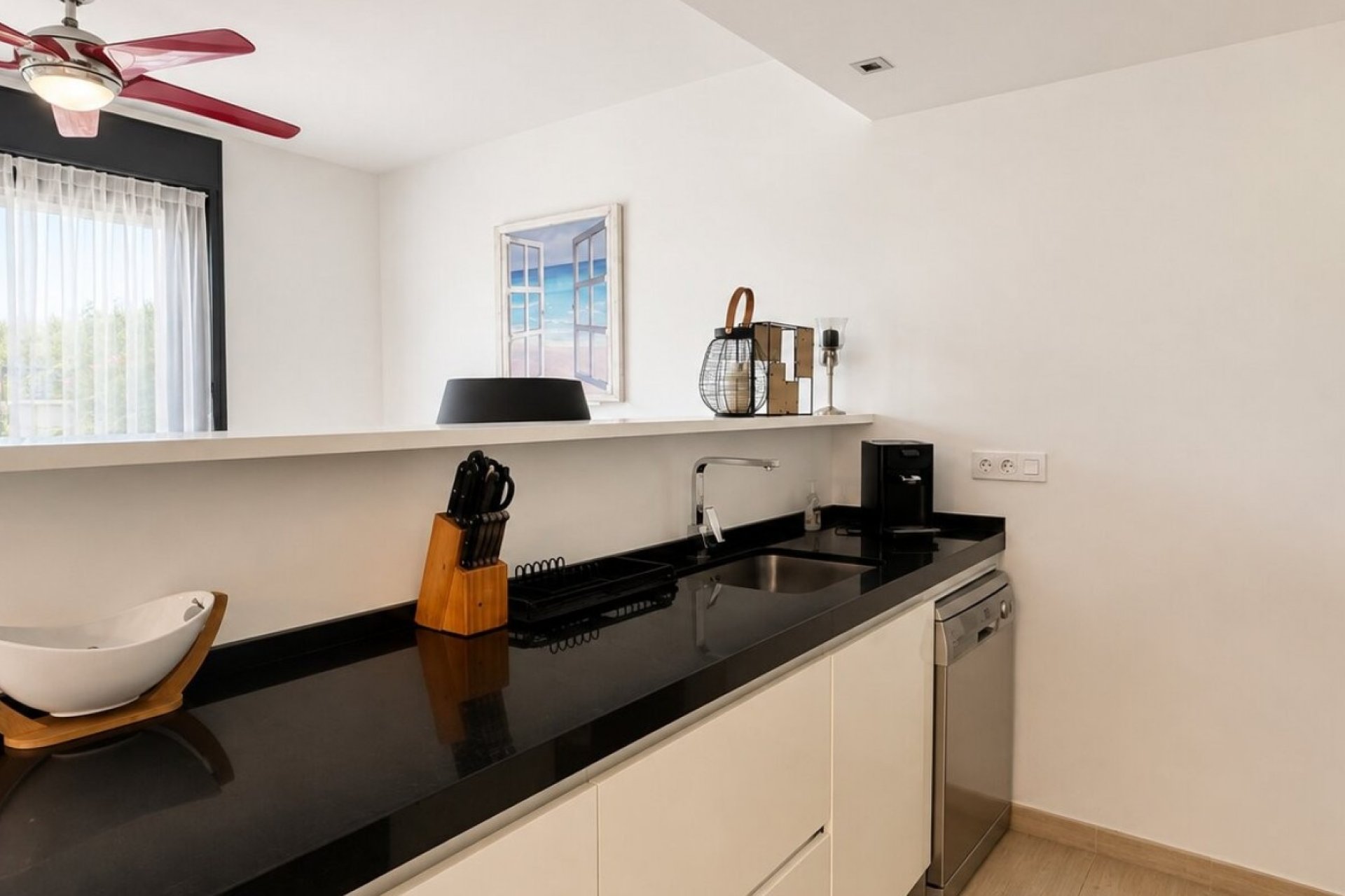 Resale - Apartment / Flat * - Orihuela Costa * - Punta Prima *