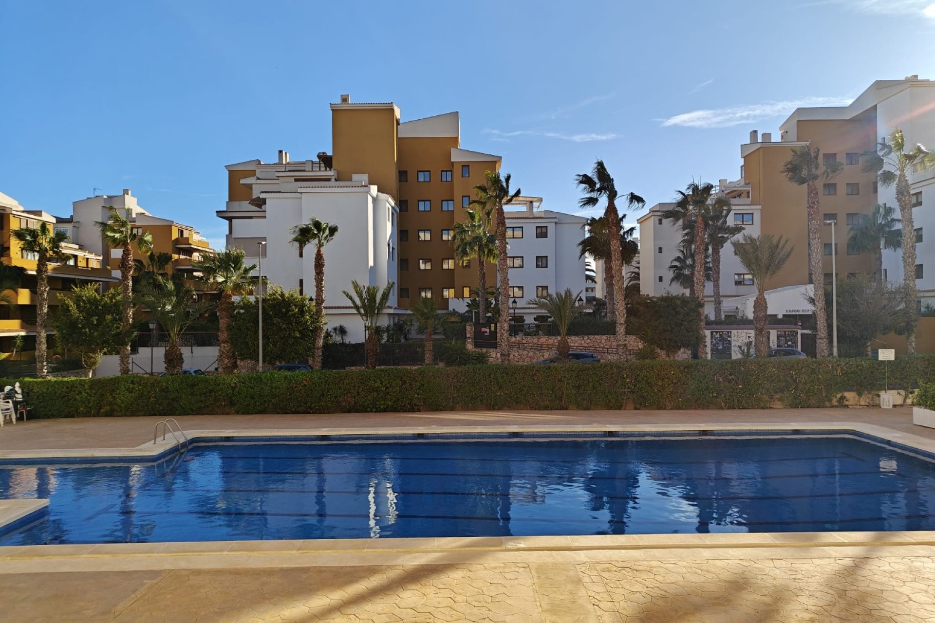 Resale - Apartment / flat - Orihuela Costa - Punta Prima