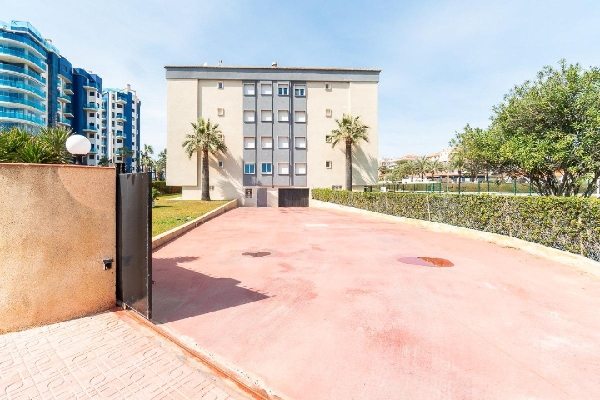 Resale - Apartment / Flat * - Orihuela Costa * - Rocio del Mar *