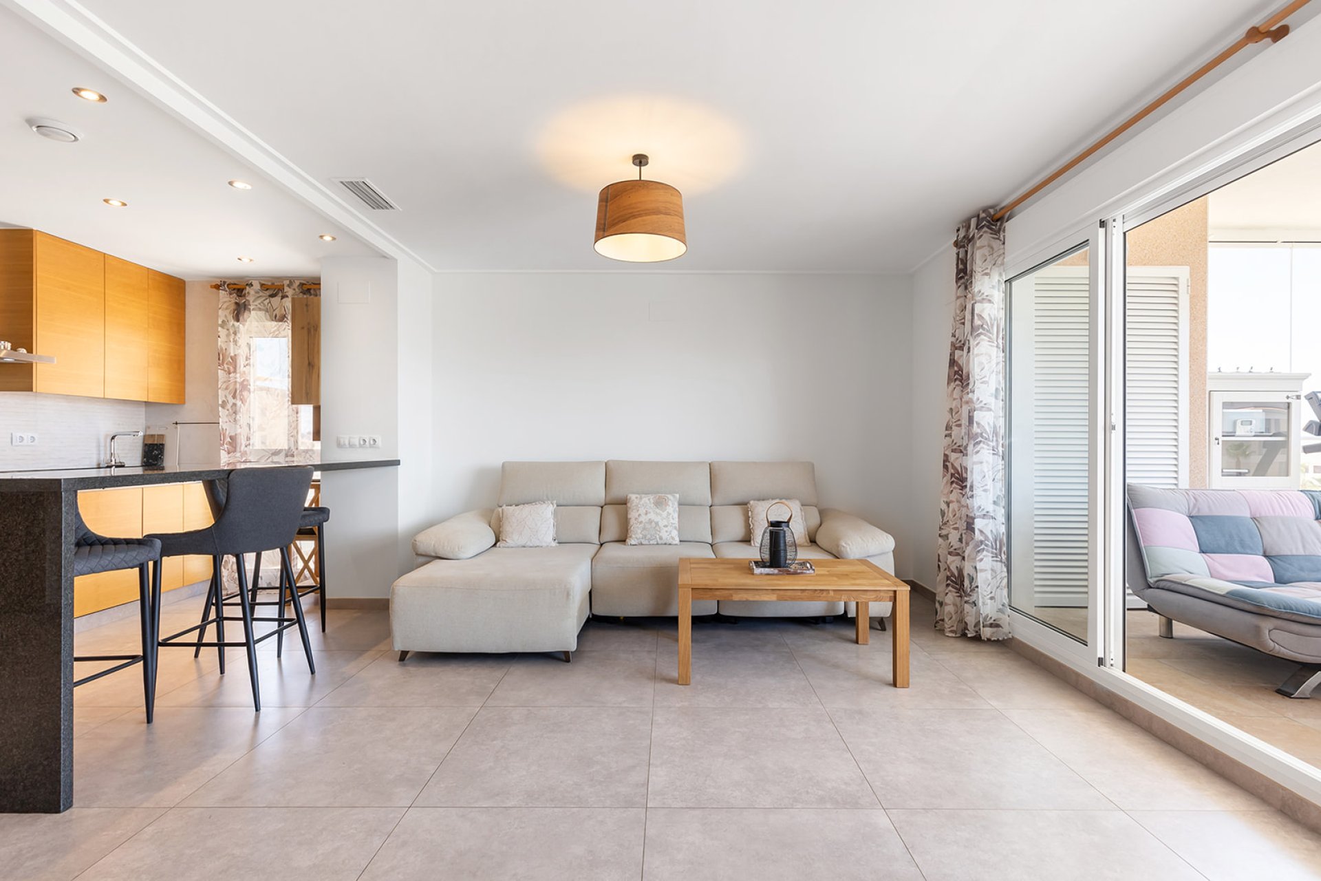 Resale - Apartment / flat - Orihuela Costa - Villamartín