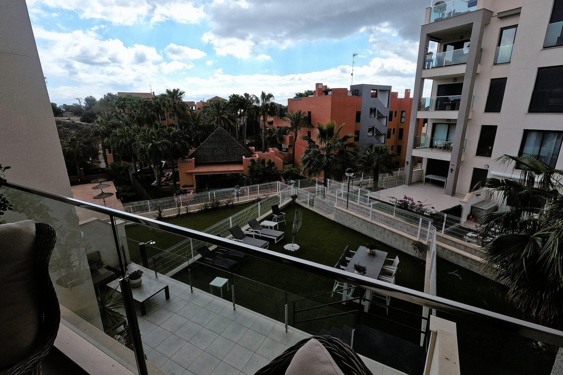 Resale - Apartment / flat - Orihuela Costa - Villamartín