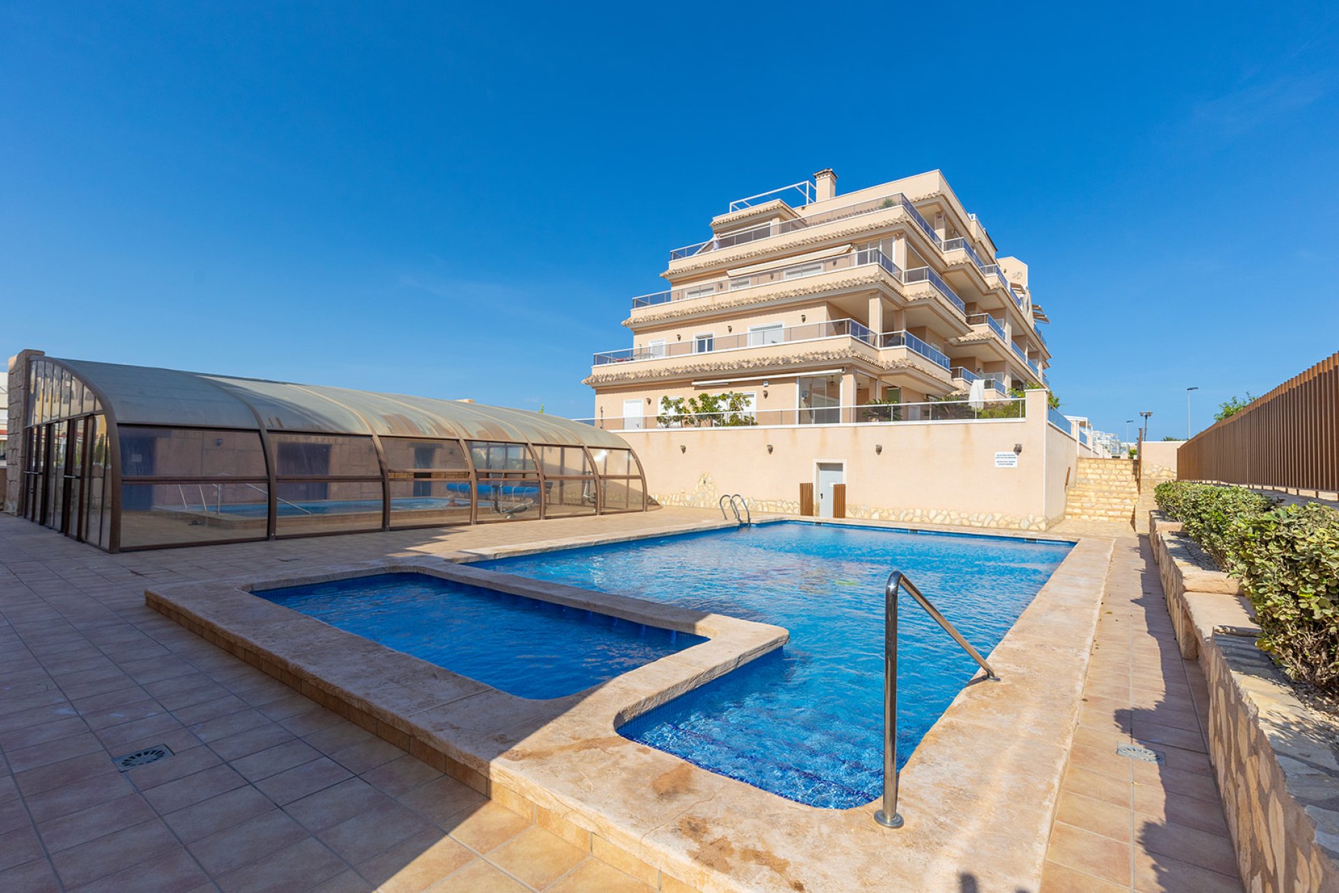 Resale - Apartment / flat - Orihuela Costa - Villamartín