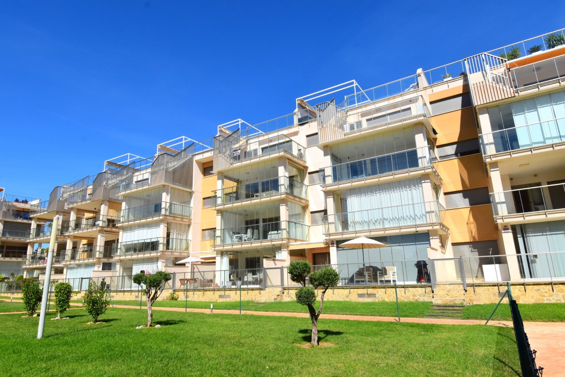 Resale - Apartment / flat - Orihuela Costa - Villamartín