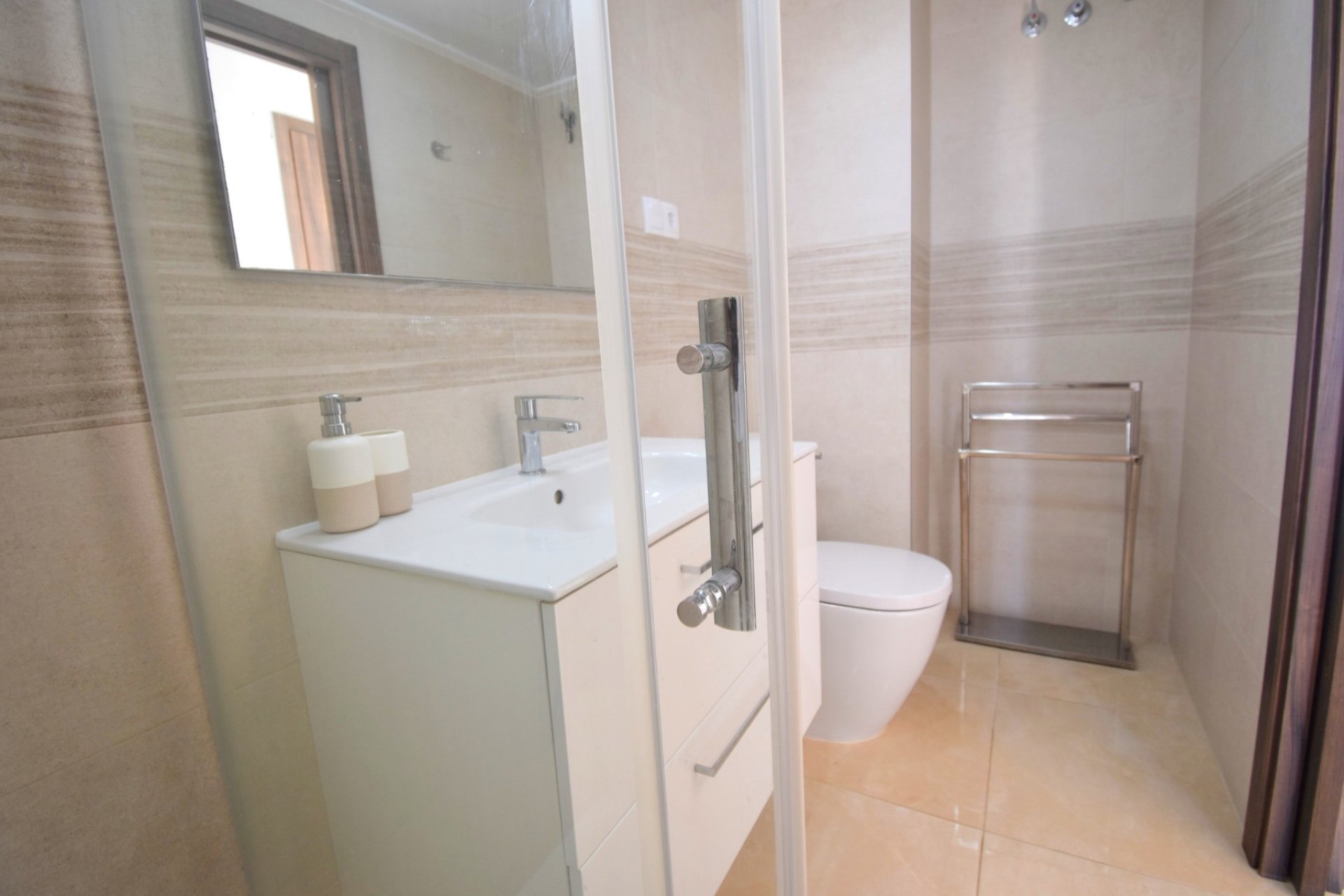 Resale - Apartment / flat - Orihuela Costa - Villamartín