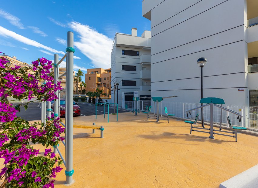 Resale - Apartment / flat - Orihuela Costa - Villamartín