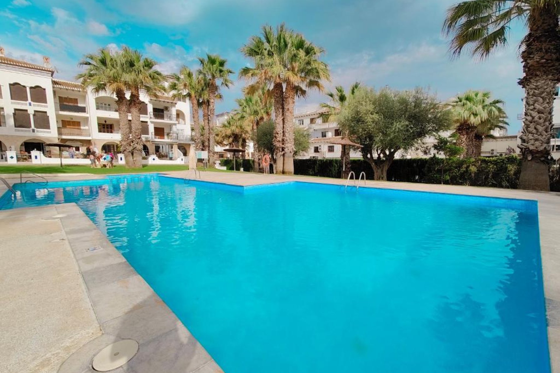 Resale - Apartment / flat - Orihuela Costa - Villamartín