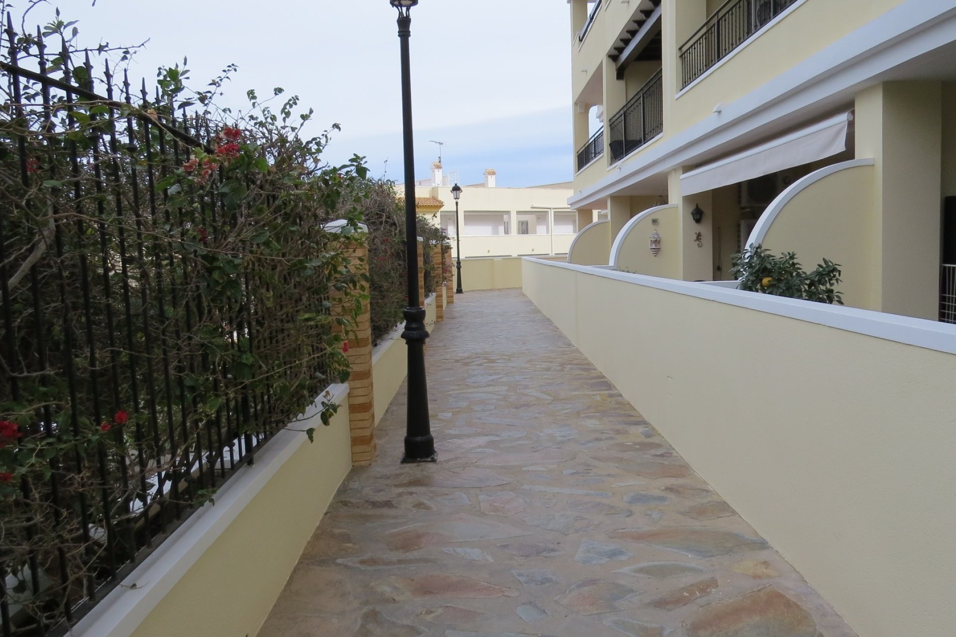 Resale - Apartment / flat - Orihuela Costa - Villamartín