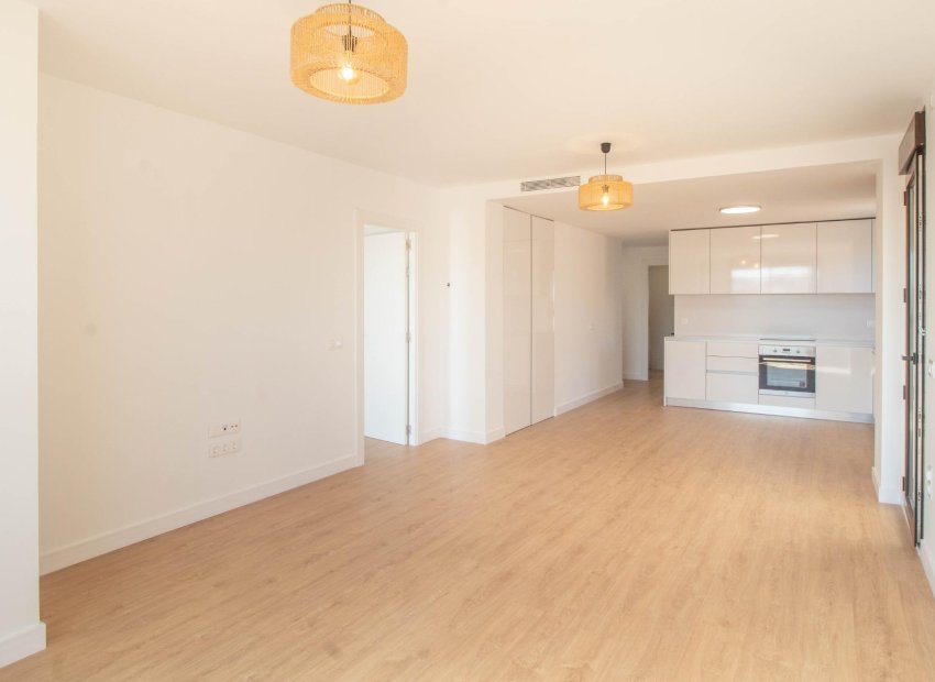 Resale - Apartment / Flat * - Orihuela Costa - Villamartín * 