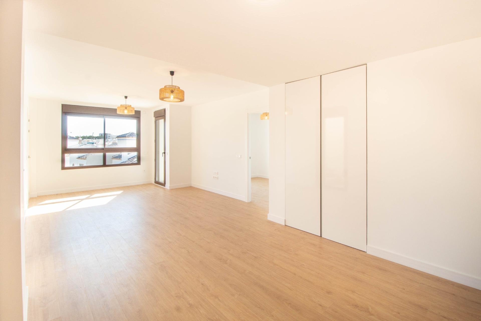 Resale - Apartment / Flat * - Orihuela Costa - Villamartín * 