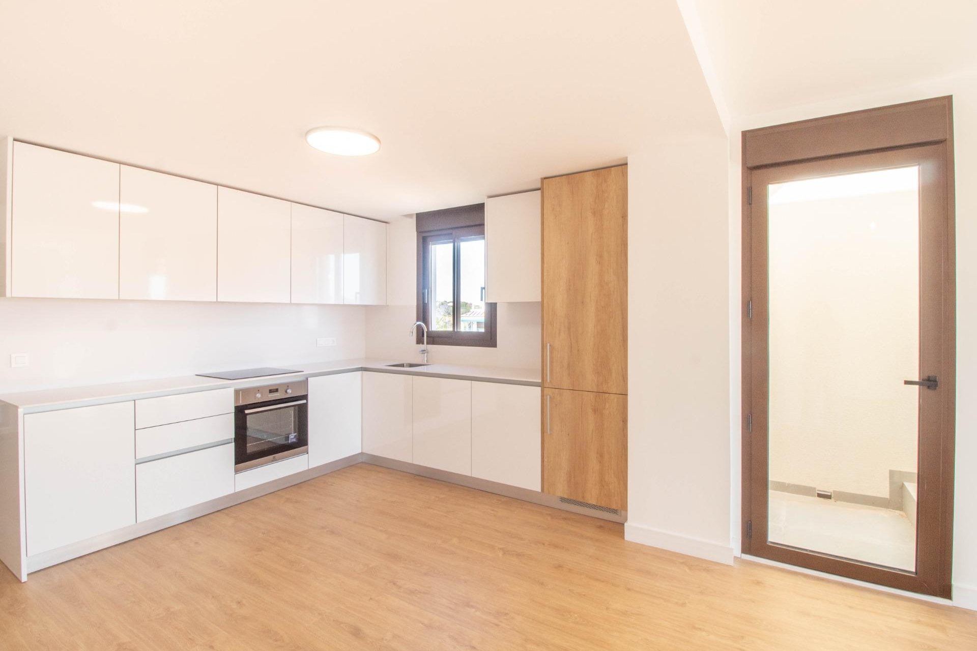 Resale - Apartment / Flat * - Orihuela Costa - Villamartín * 