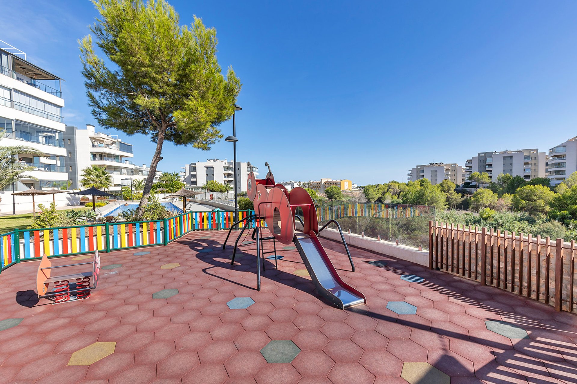 Resale - Apartment / Flat * - Orihuela Costa - Villamartín